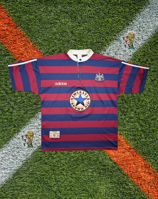 Newcastle United 1995-1996 Away Jersey – Asprilla #11- CONVERSE Sponsor Edition