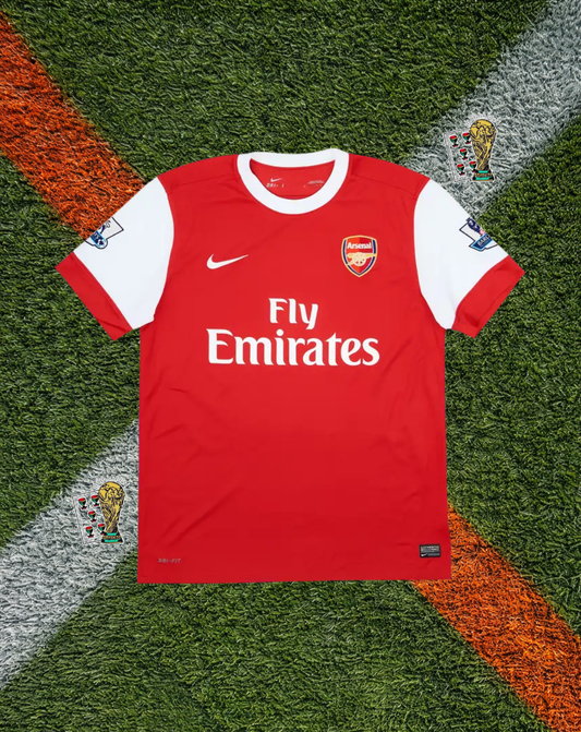 Arsenal FC 2010–11 Home Walcott #14 – Nike Red & White Fly Emirates Classic Football Shirt