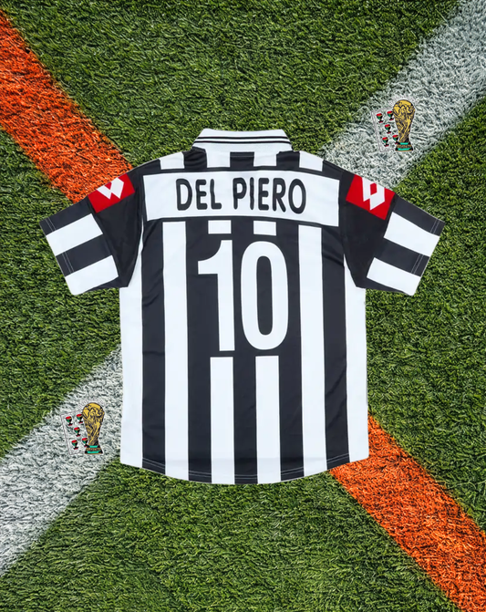 Juventus 2001–02 Home Jersey –Del Piero #10- Classic Fastweb Era