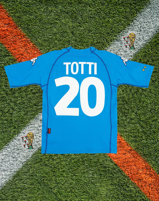 Italy 2000–2001 Home Jersey – Francesco Totti #20 – Classic Azzurri Kappa Edition
