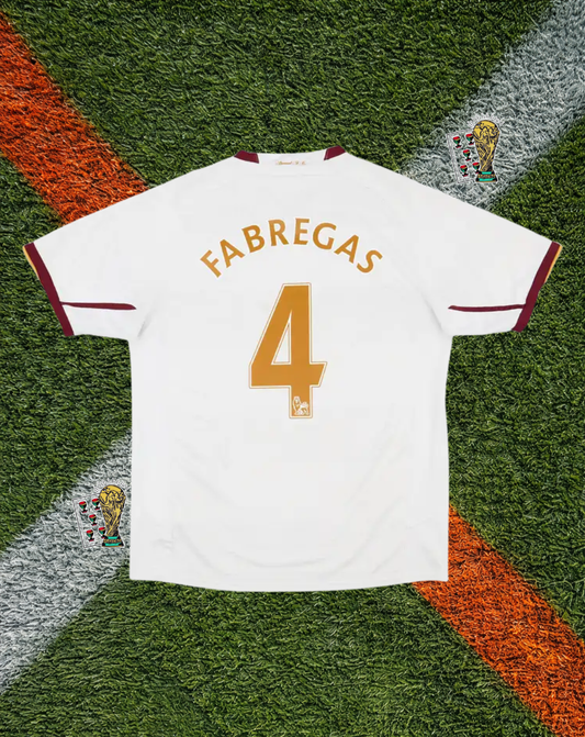 Arsenal 2007–08 Away Fabregas #4 – Nike White & Red O2 Classic Football Shirt