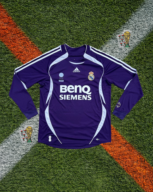 Real Madrid 2006–07 Third Shirt Ronaldo #9 – Long Sleeve Adidas Purple BenQ Siemens Era (Copy)