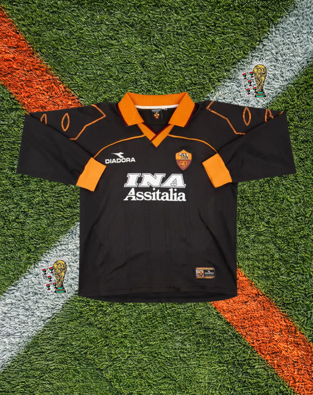AS Roma 1999-2000 Third Jersey – Totti #10- Diadora "Black Lupetto - Long Sleeeve edition