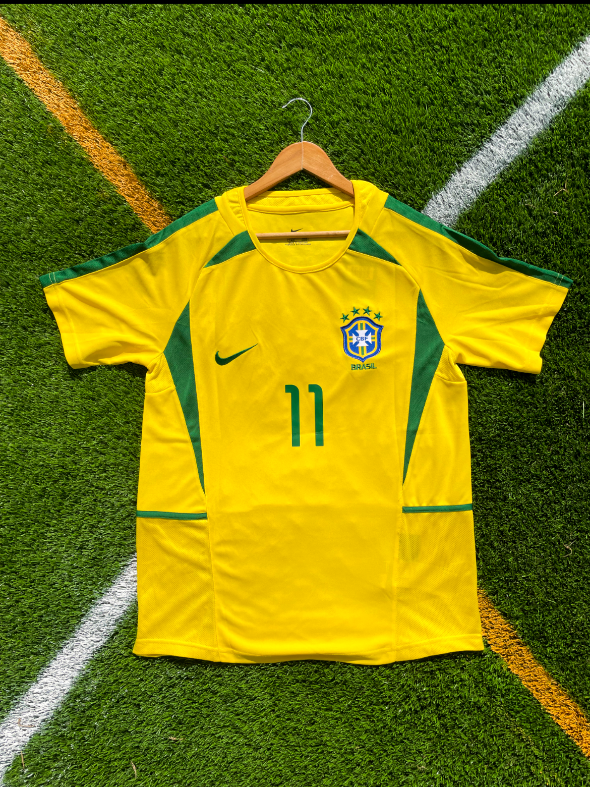 Front view of Brazil 2002 Home Jersey with embroidered CBF crest.