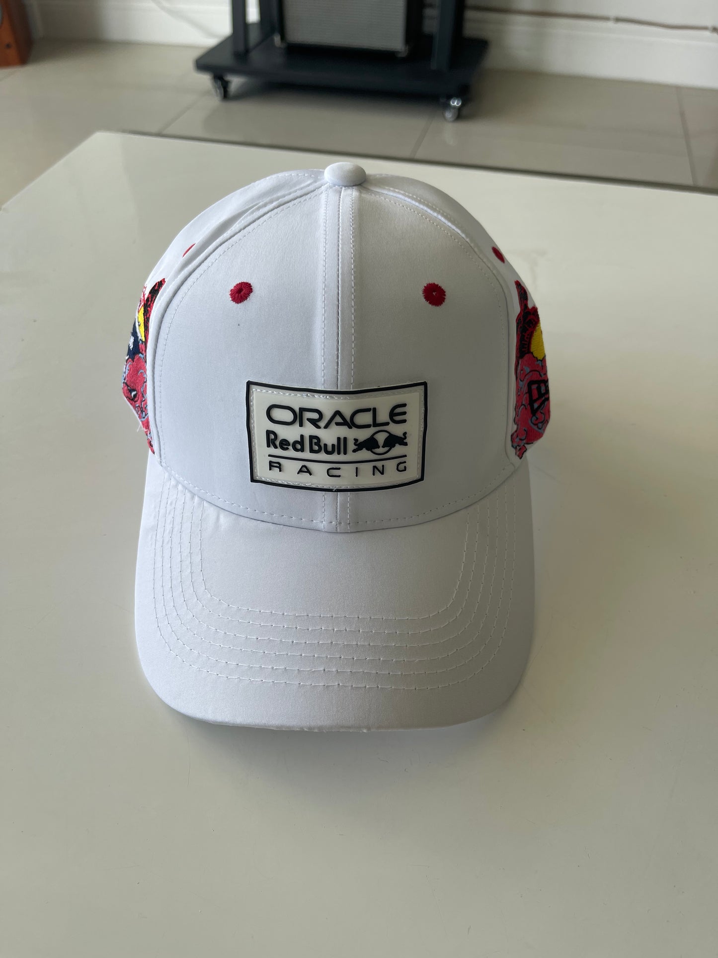 Red Bull Oracle Racing White Japanese Wave Design Hat – Formula 1 Team Cap