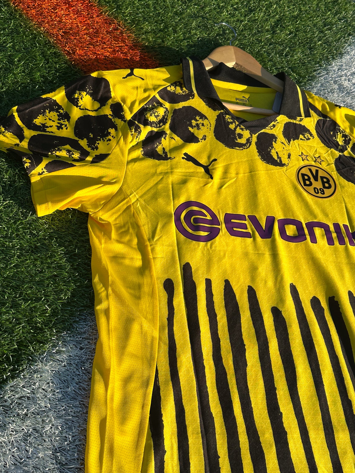Dortmund 2025–2026 Home Jersey – Jobe #77 – Bold Yellow & Black Signal Iduna Park Classic