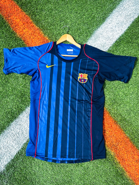 FC Barcelona 2004-2005 Away Jersey – Ronaldinho 10 Vintage Champions League Blaugrana Football Shirt - Five Of Cups Official