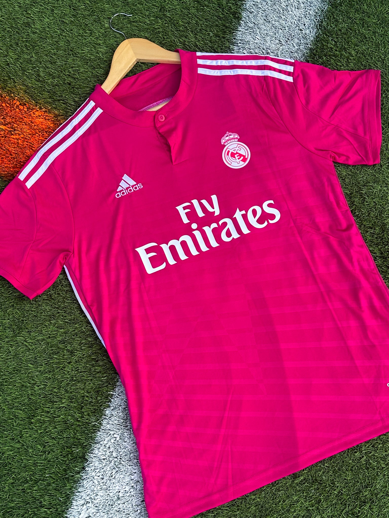 Real Madrid 2014–2015 Away Jersey – James Rodríguez #10 – Iconic Pink Retro Kit - Five Of Cups Official