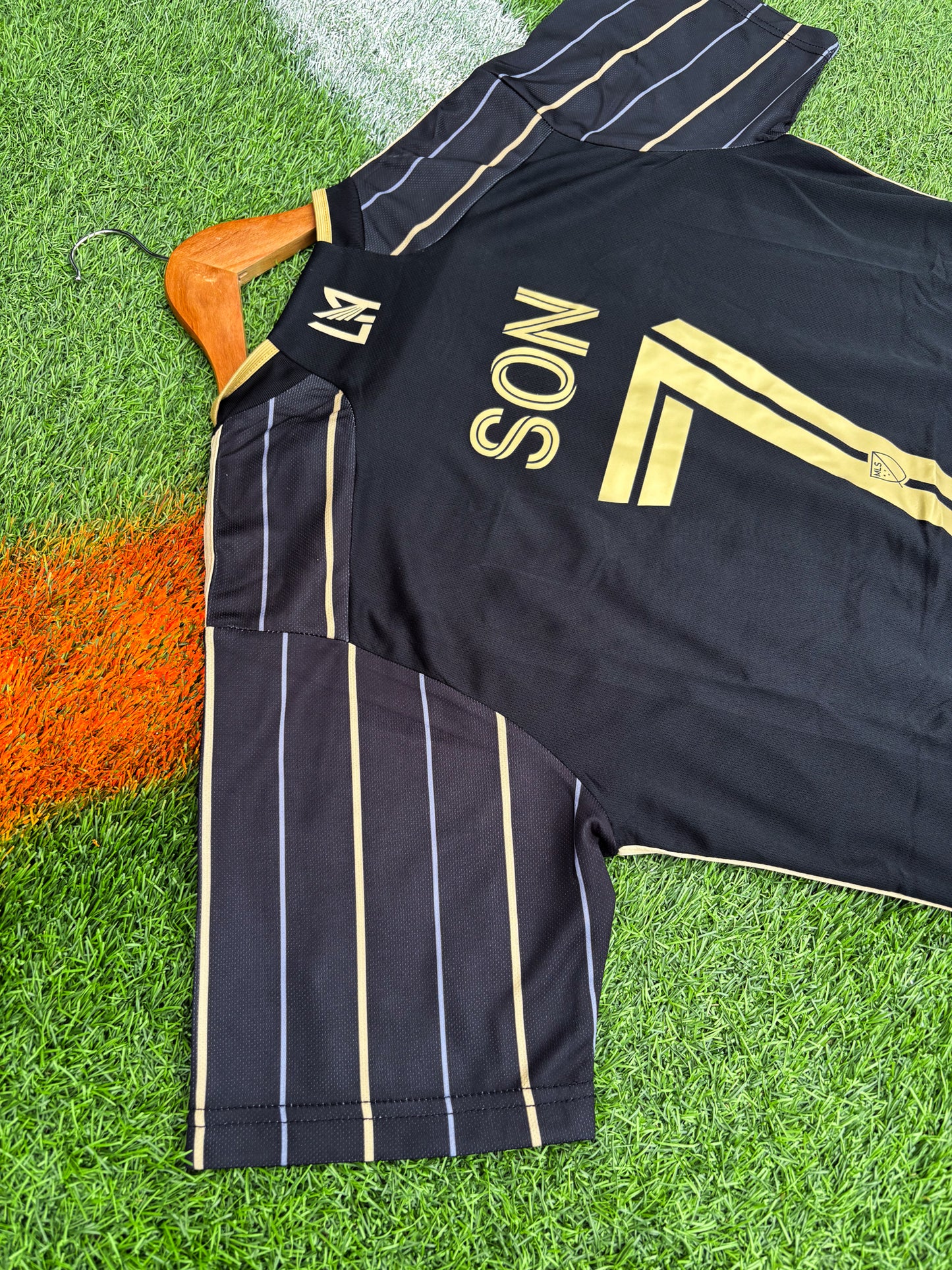 LAFC 2025/26 Home Jersey – Black & Gold Legacy Kit