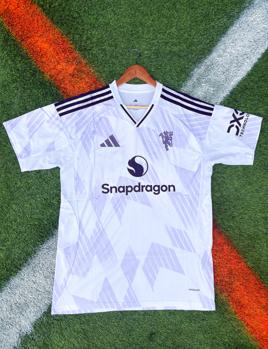 Manchester United 2025–26 Away Jersey – Šeško #30 – Modern Snowflake Revival