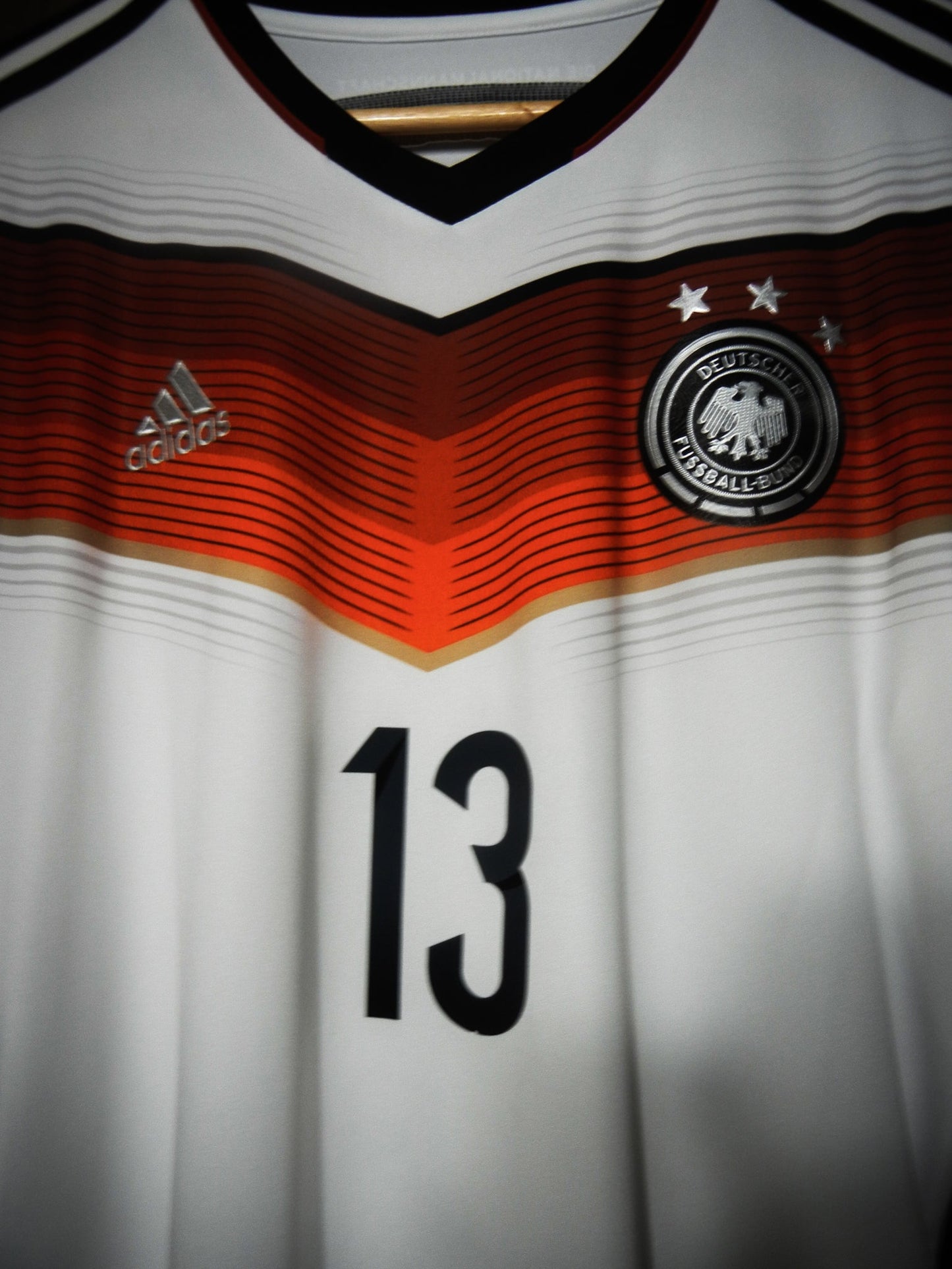 Germany 2014 Home Jersey – Thomas Müller #13 – Large – White, Black & Red Adidas Shirt (MPN: G87445)