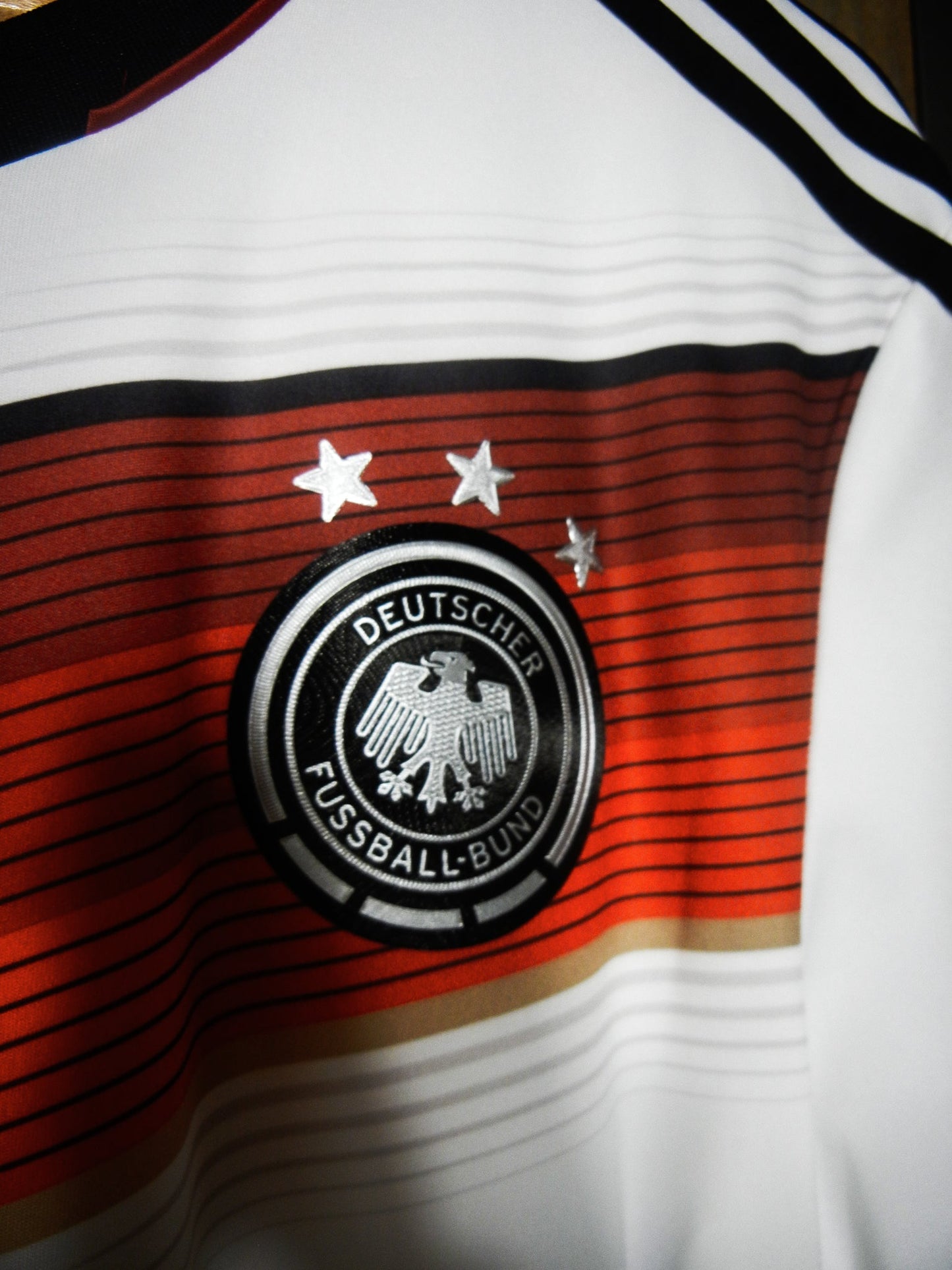 Germany 2014 Home Jersey – Thomas Müller #13 – Large – White, Black & Red Adidas Shirt (MPN: G87445)