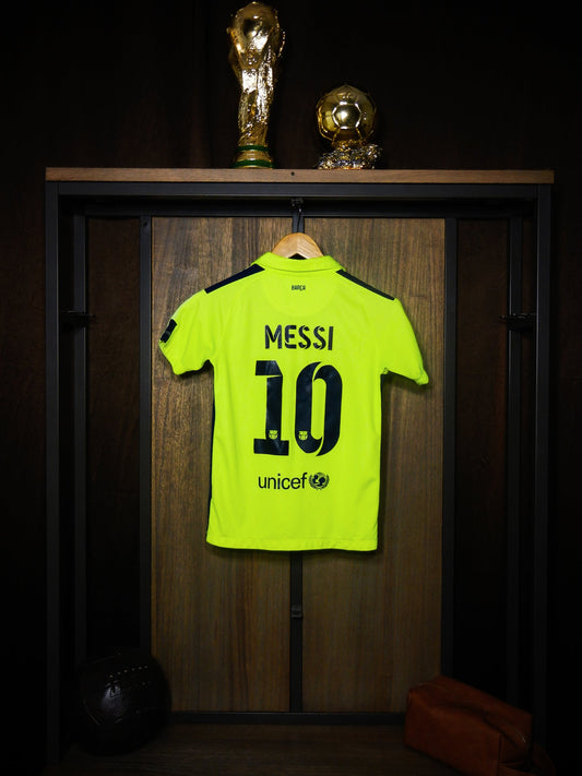 Barcelona 2014/15 Third Jersey – Messi #10 – Youth Medium – Neon Green Nike Shirt (MPN: 631242-710)