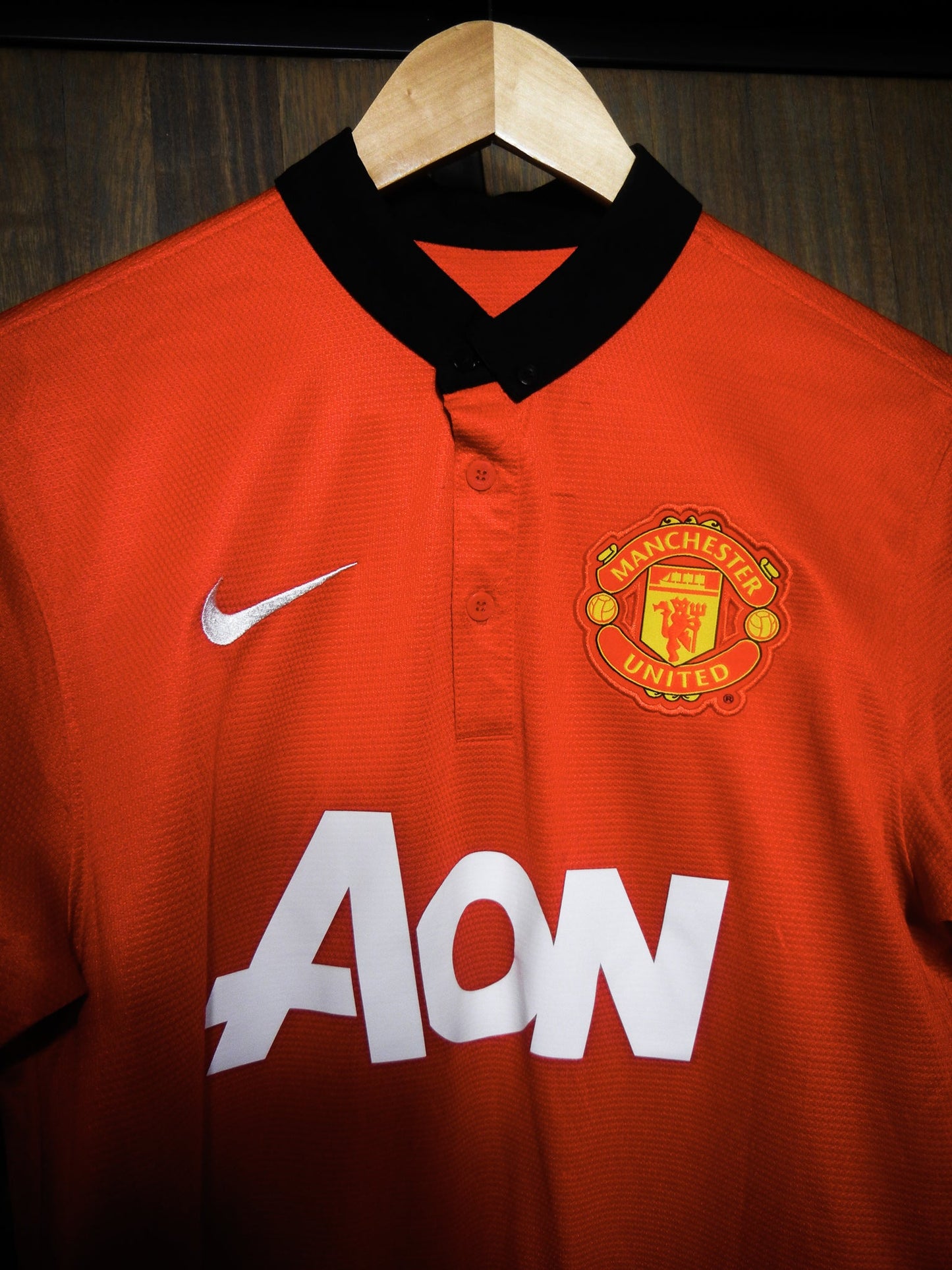 Manchester United 2013/14 Home Jersey – Van Persie #20 – Small – Red Nike Shirt (MPN: 532837-624)