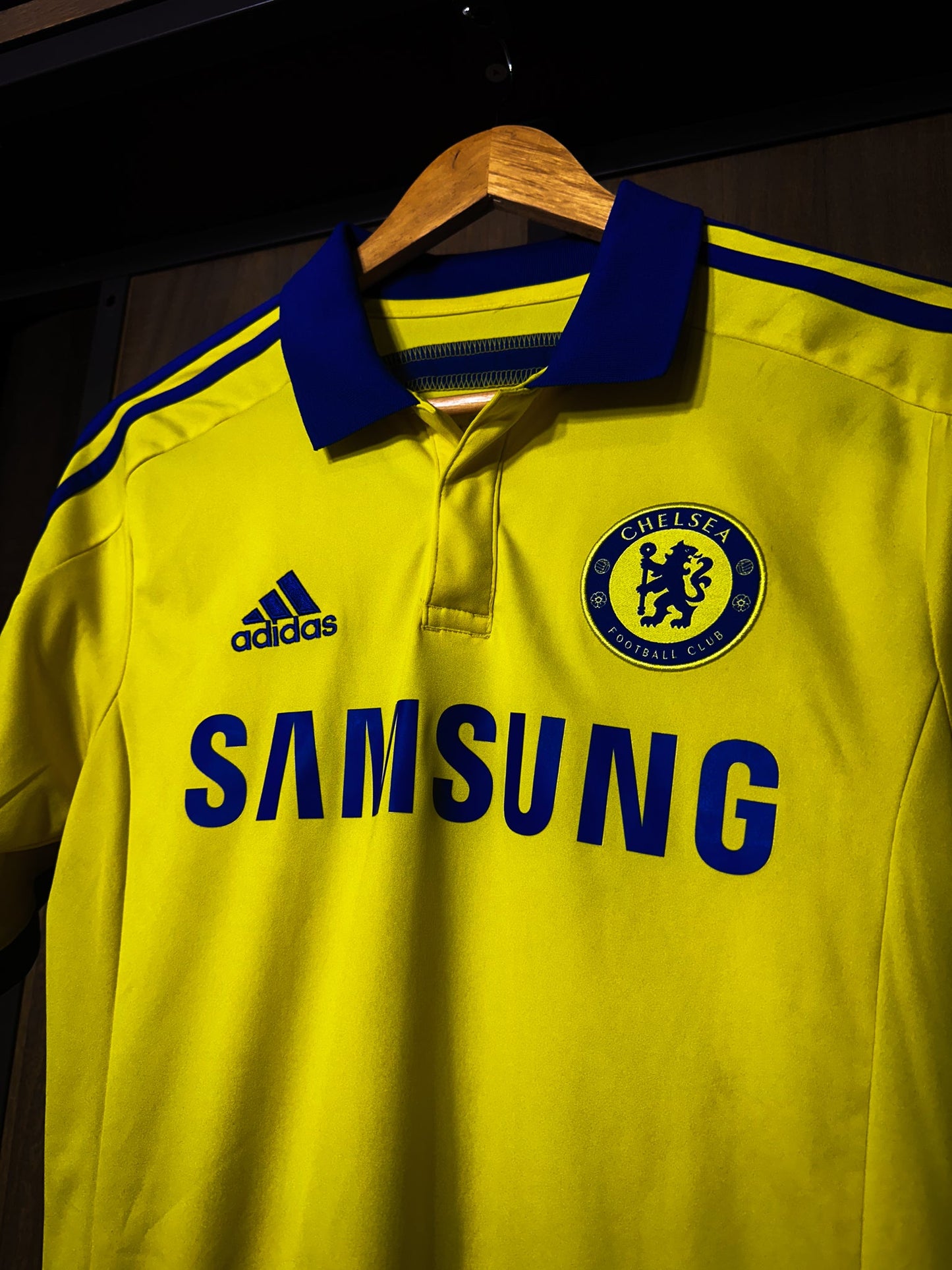 Chelsea 2014/15 Away Jersey – Hazard #10 – Adult Small – Yellow Adidas Shirt (MPN: M37745)