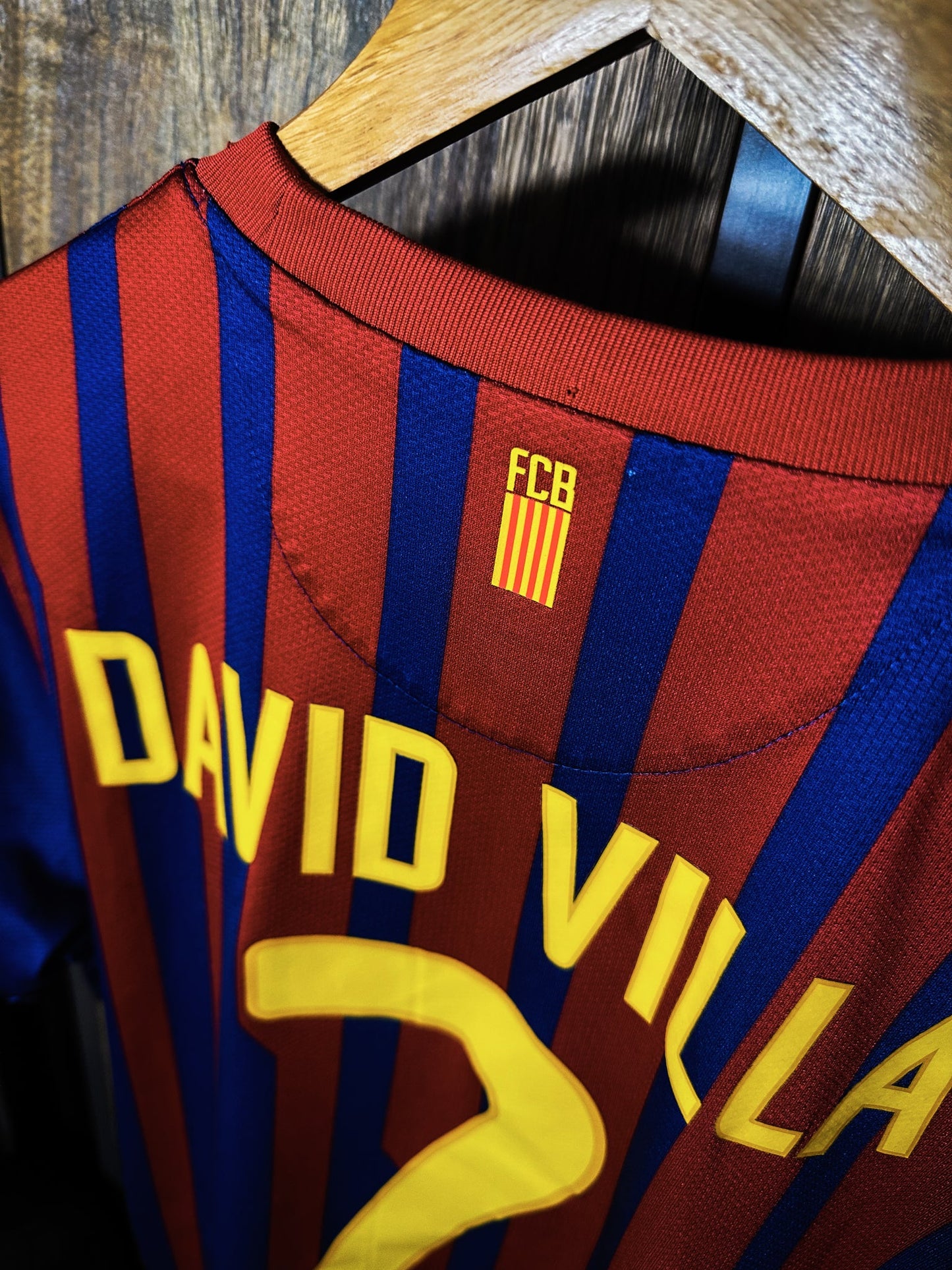 Barcelona 2011/12 Home Jersey – David Villa #7 – Medium – Red & Blue Nike Shirt (MPN: 419877-486)