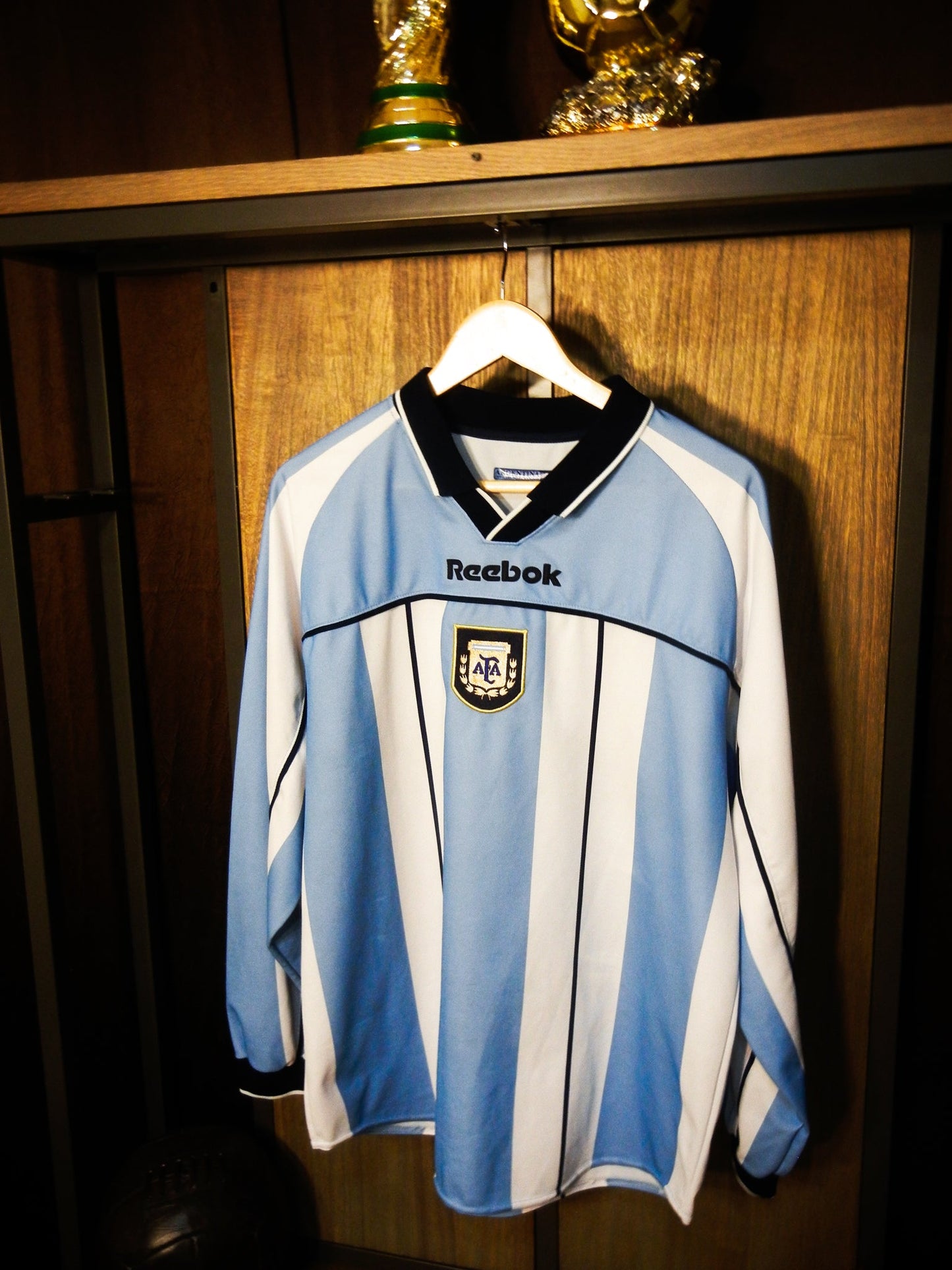 Argentina 2000/01 Home Long Sleeve Jersey – Size L – Reebok Sky Blue & White Shirt (MPN: RIN: 283997/1)
