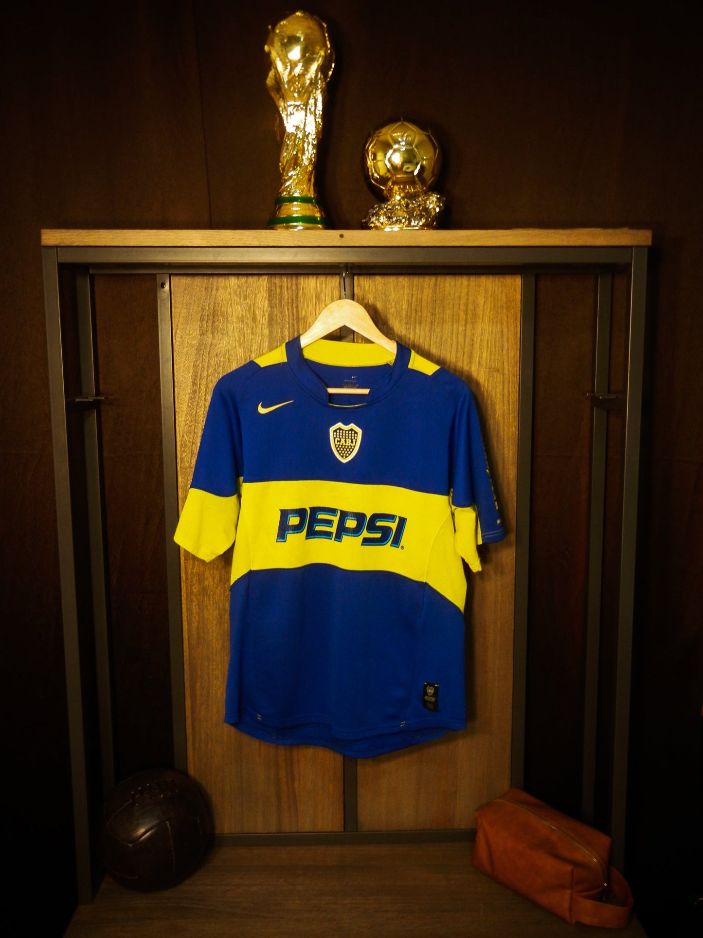 Boca Juniors 2004/05 Home Jersey – Size L – Nike Blue & Gold Shirt (MPN: F40508RIG)