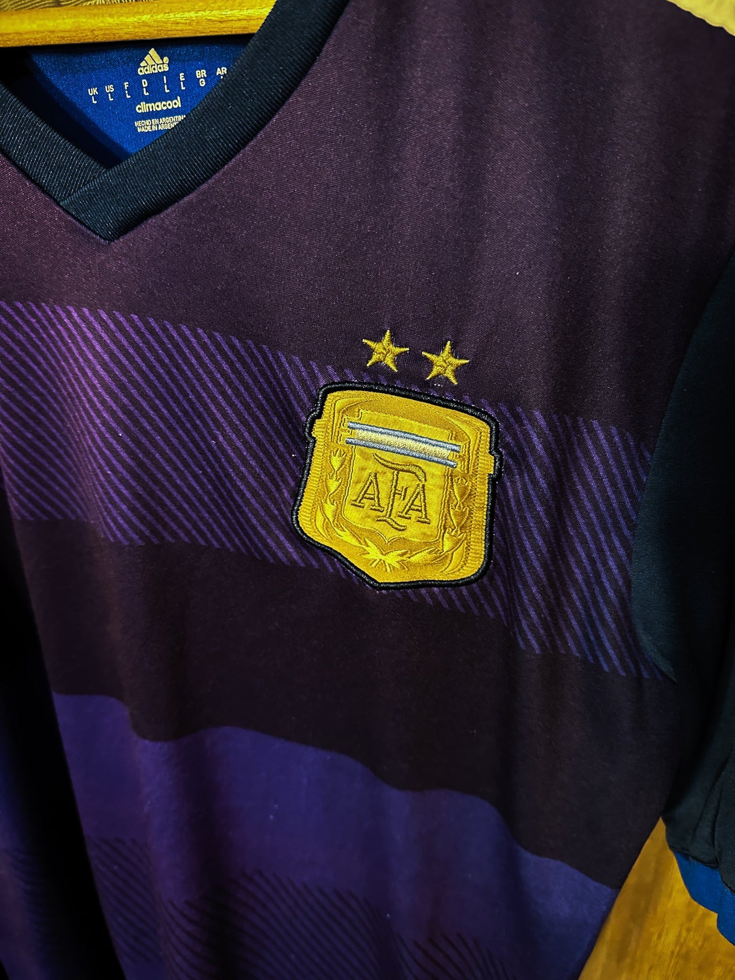 Argentina 2014 Away Jersey – Size L – Navy Blue & Sky – Adidas Shirt – (MPN: D87305 TES001)