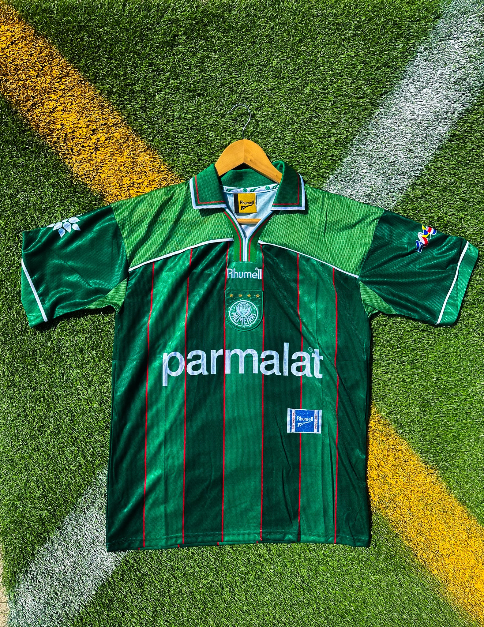 Front view of Palmeiras 1992 Parmalat retro jersey in iconic green.