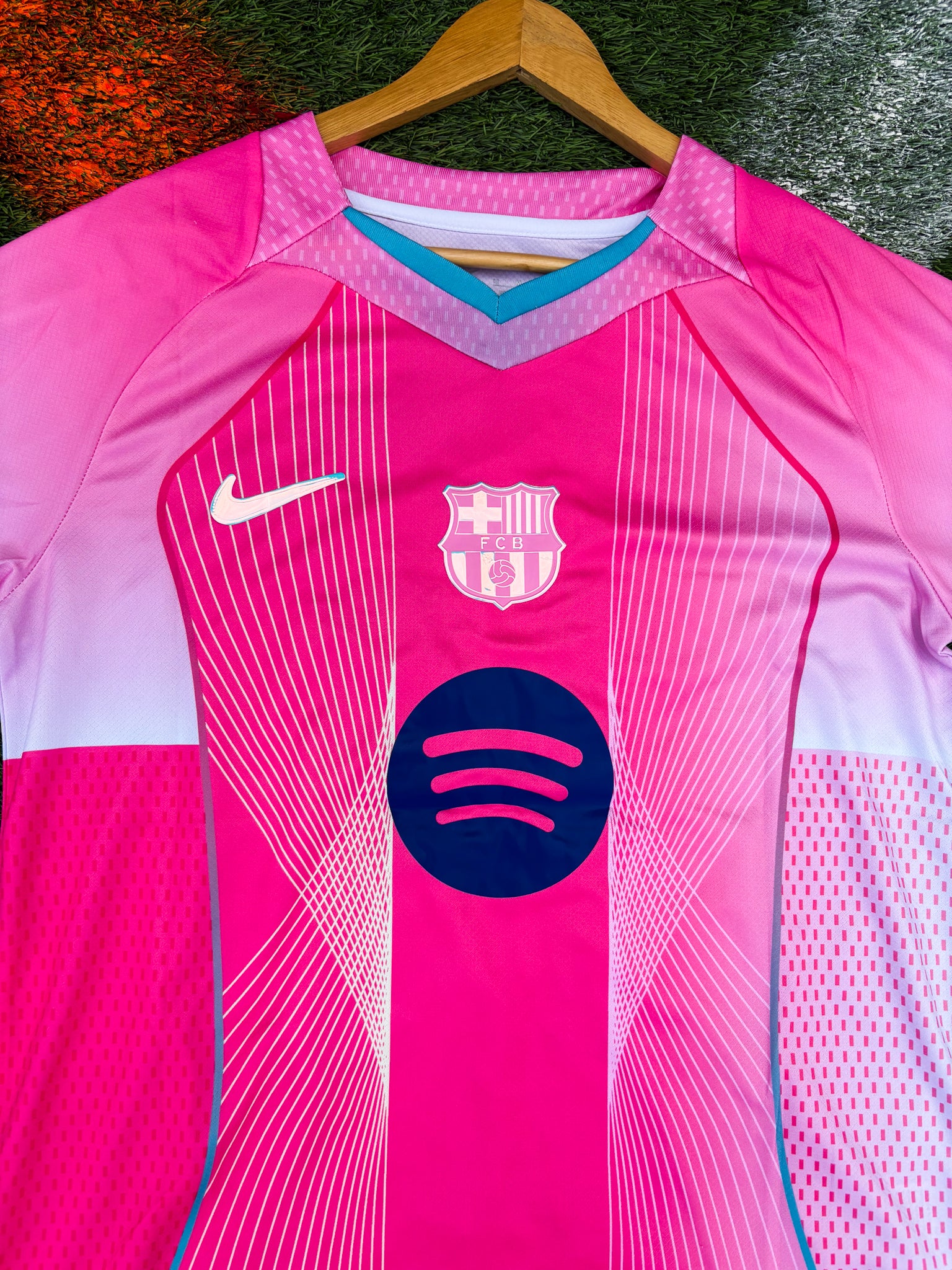 FC Barcelona 2025–2026 Special Pink Jersey – Raphinha #11