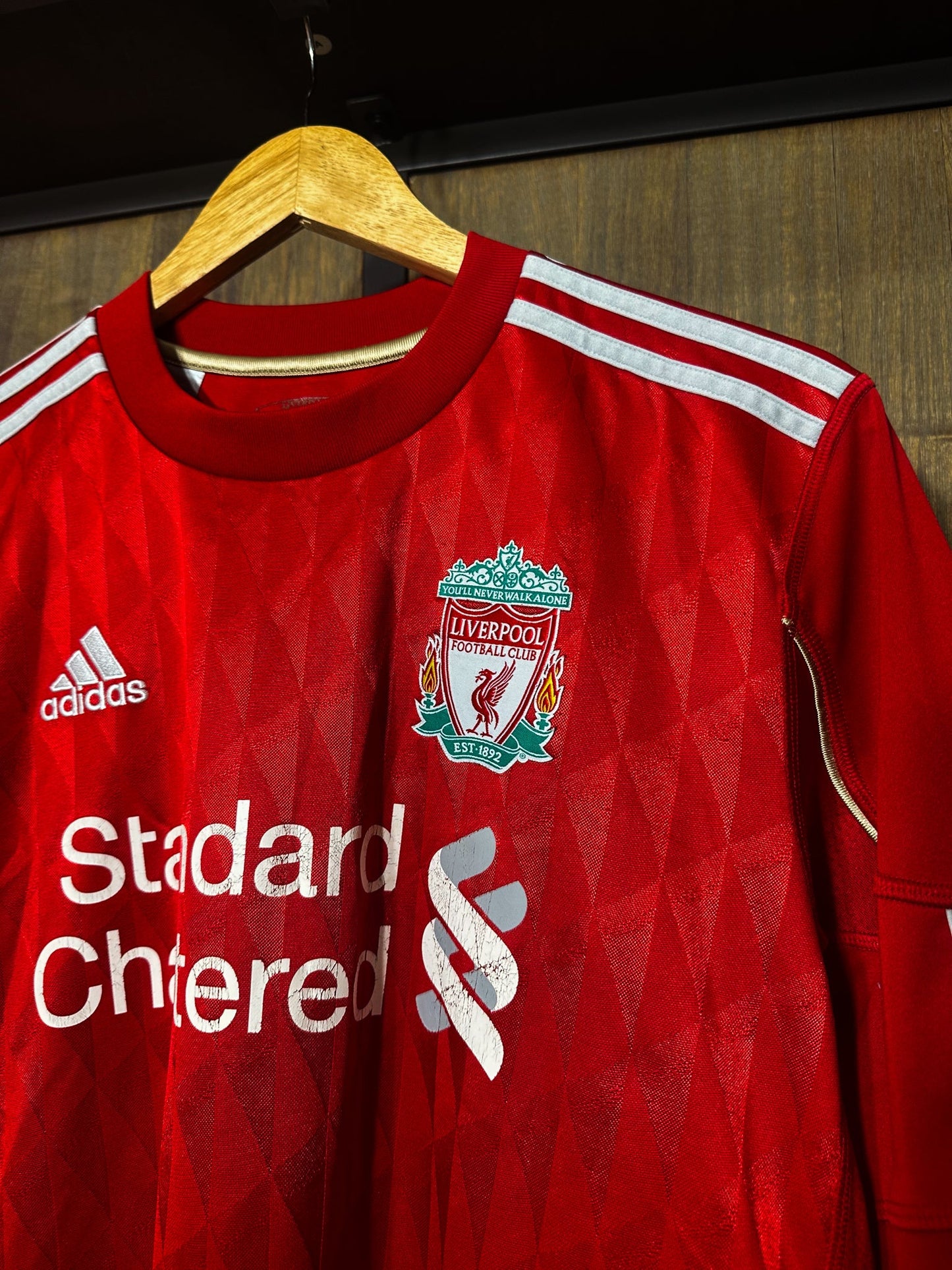 Liverpool 2011/2012 Home Jersey – Luis Suárez #7 – Youth XL – Red Adidas Shirt (MPN: P96689)
