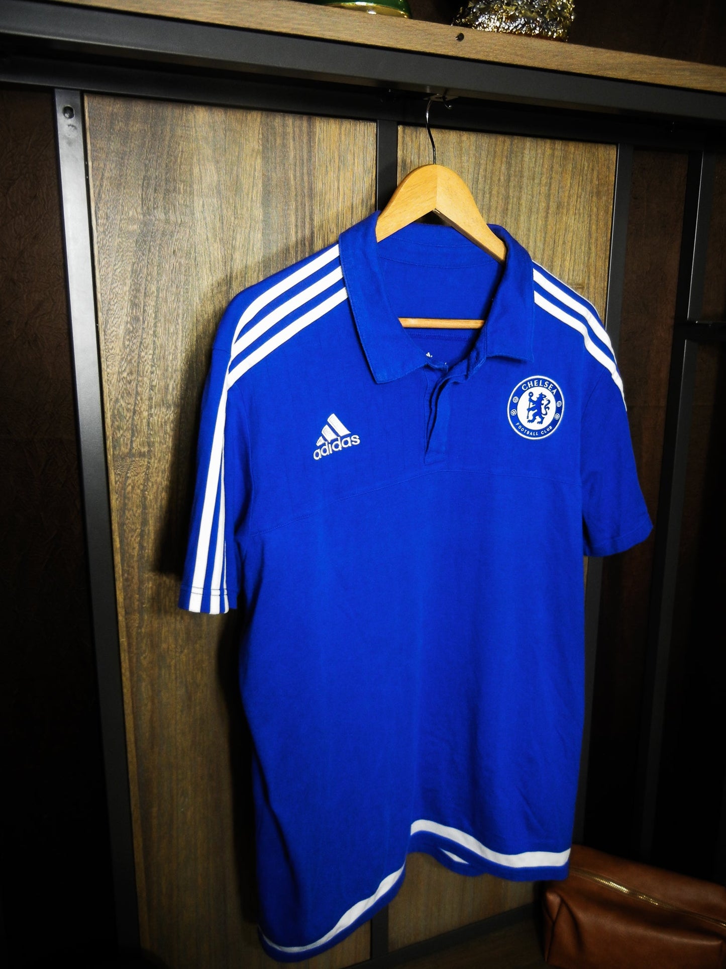 Chelsea 2015/16 adidas Polo Shirt – Size XL – Blue Training Casualwear (MPN: S12058)