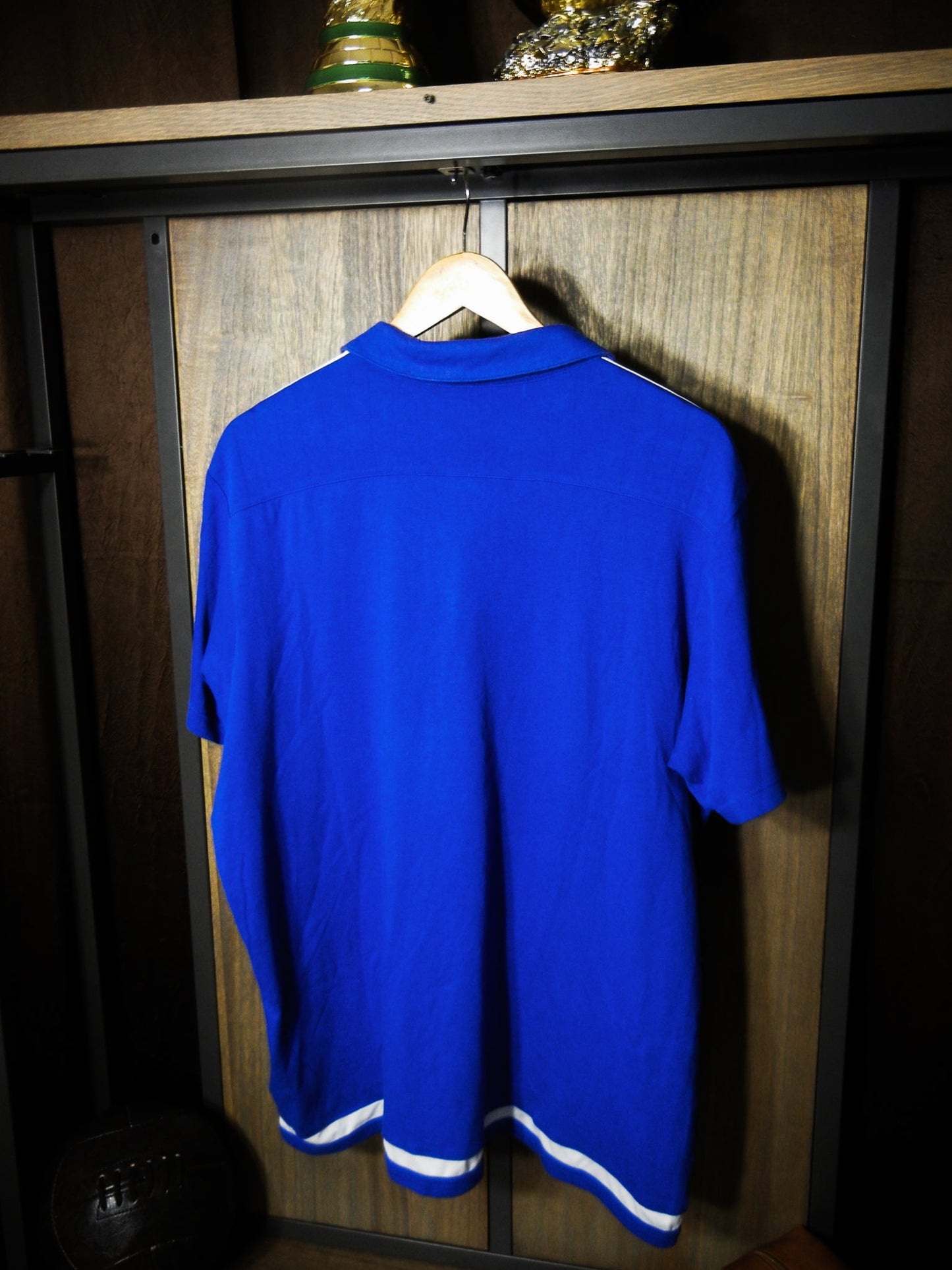 Chelsea 2015/16 adidas Polo Shirt – Size XL – Blue Training Casualwear (MPN: S12058)