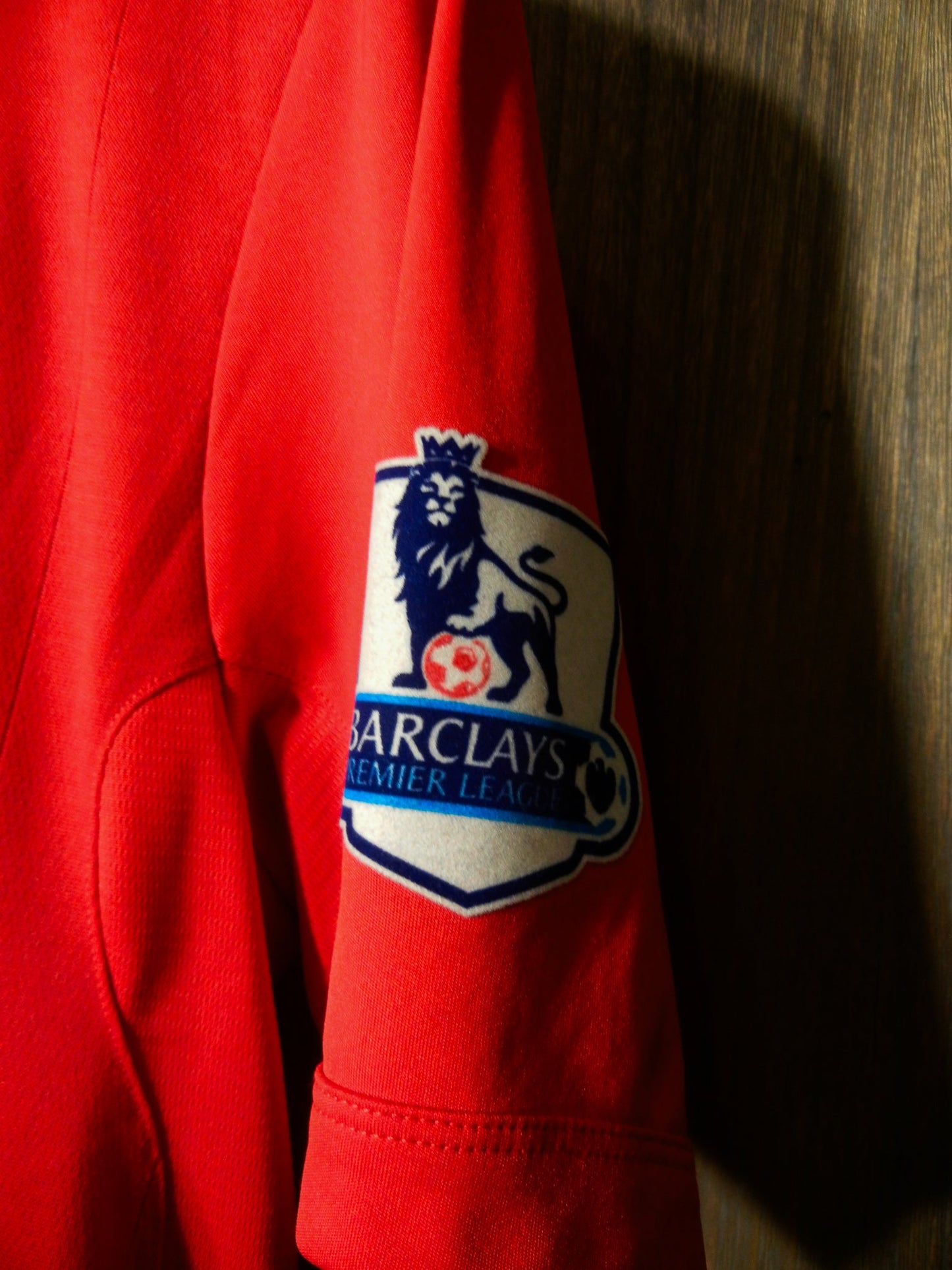 Liverpool 2012/2013 Home Jersey – Luis Suárez #7 – Size S – Red Warrior Shirt (MPN: F1210SPC027)