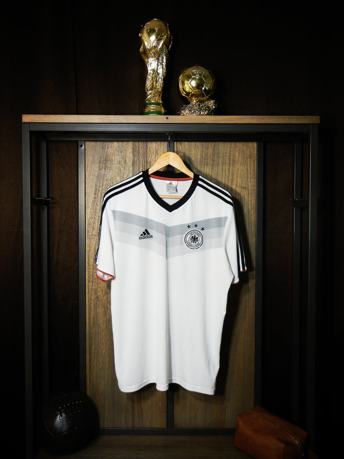 Germany 2014/15 White Training Top – Size L – Adidas Shirt – (MPN: G75077)