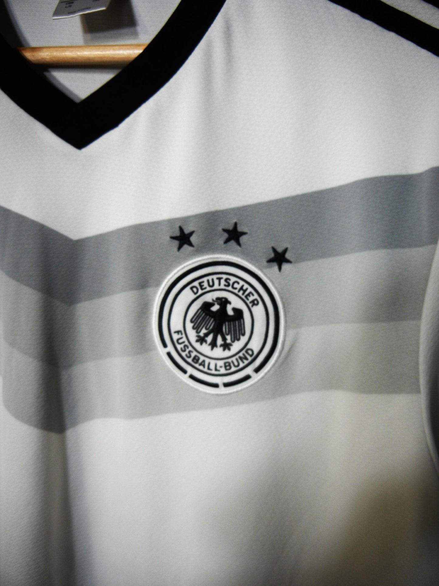 Germany 2014/15 White Training Top – Size L – Adidas Shirt – (MPN: G75077)