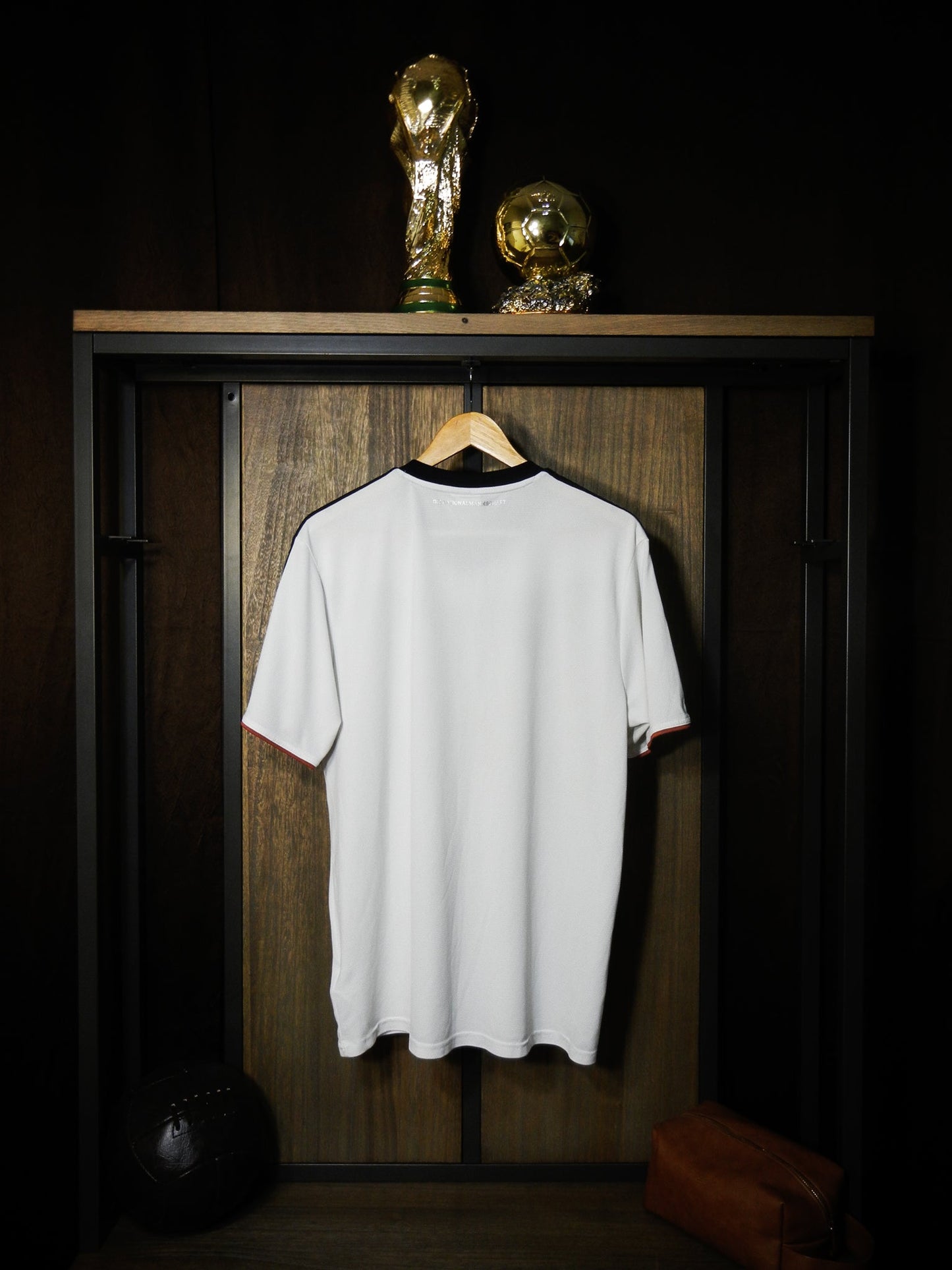 Germany 2014/15 White Training Top – Size L – Adidas Shirt – (MPN: G75077)