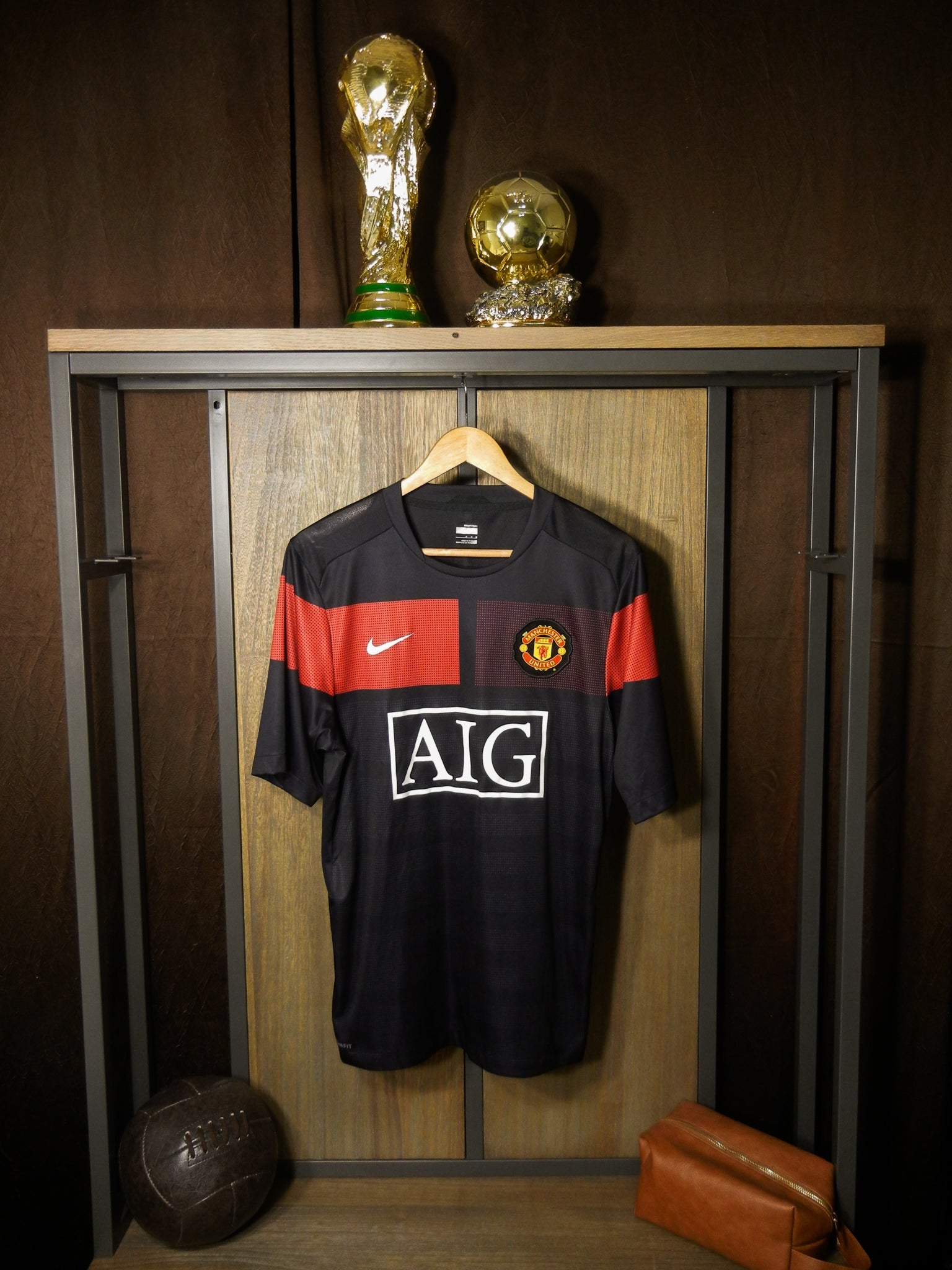 Manchester United Originals – Five Of Cups Official
