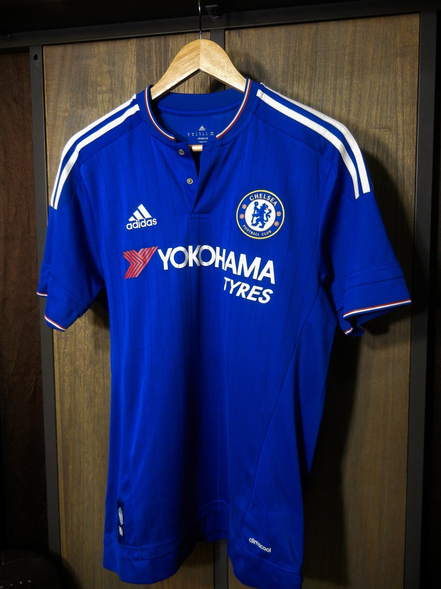 Chelsea 2015/16 Home Jersey – Eden Hazard #10 – Size M – Blue Adidas Shirt – (MPN: AH5104)