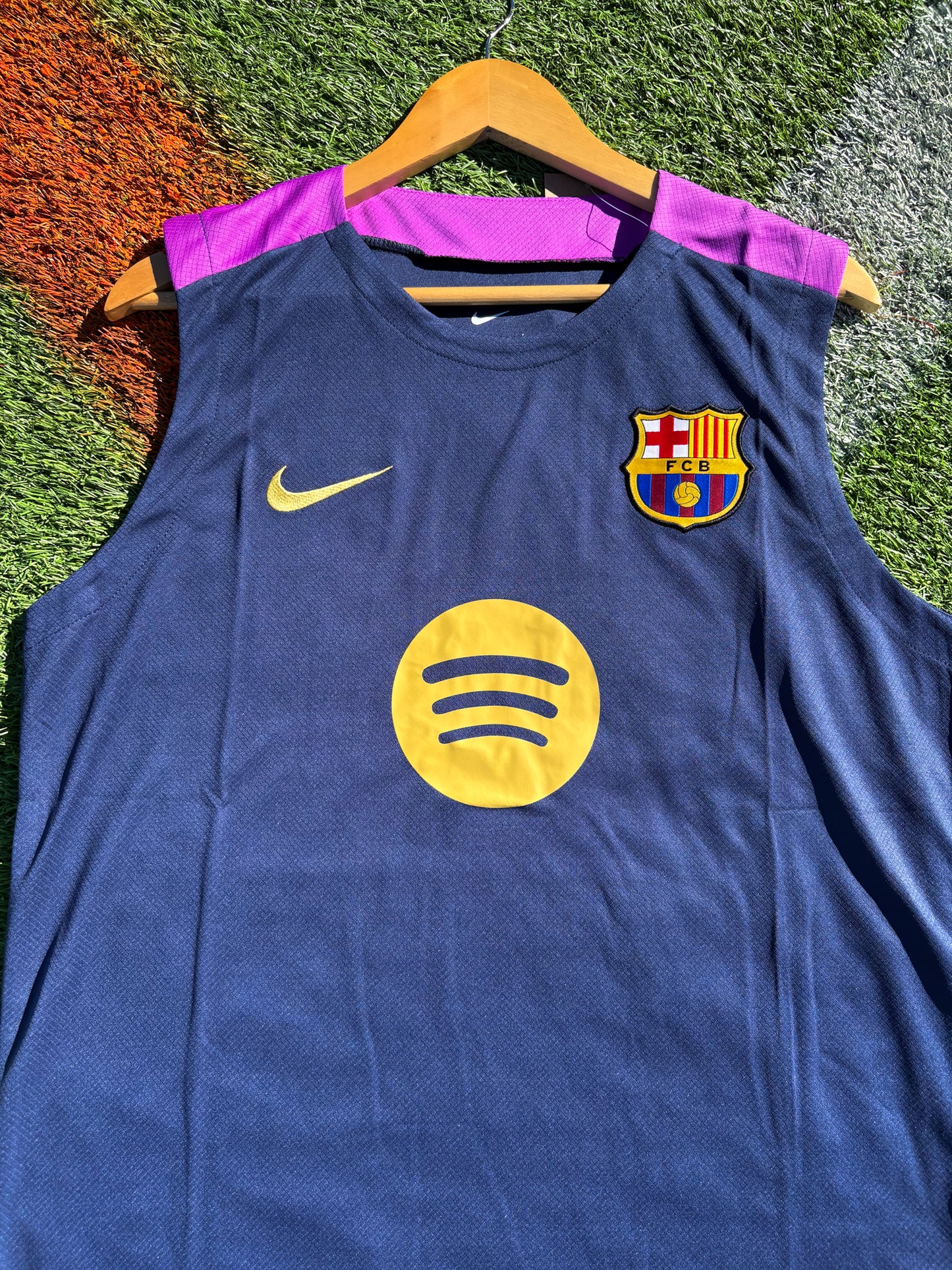 FC Barcelona 2025/26 Purple Training Kit – Nike Performance Set (Top & Shorts)