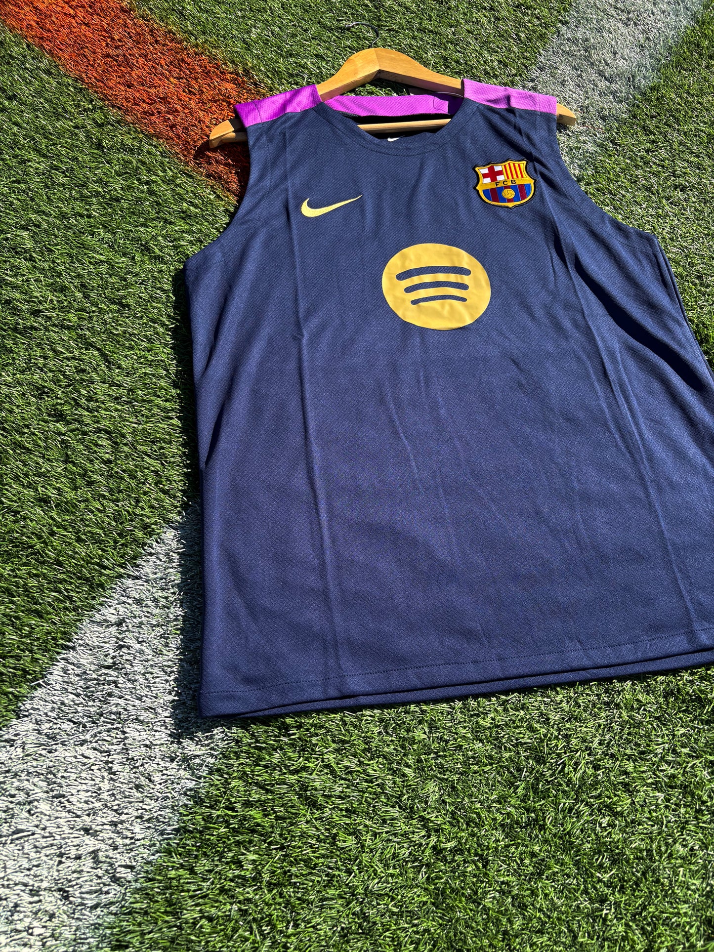 FC Barcelona 2025/26 Purple Training Kit – Nike Performance Set (Top & Shorts)