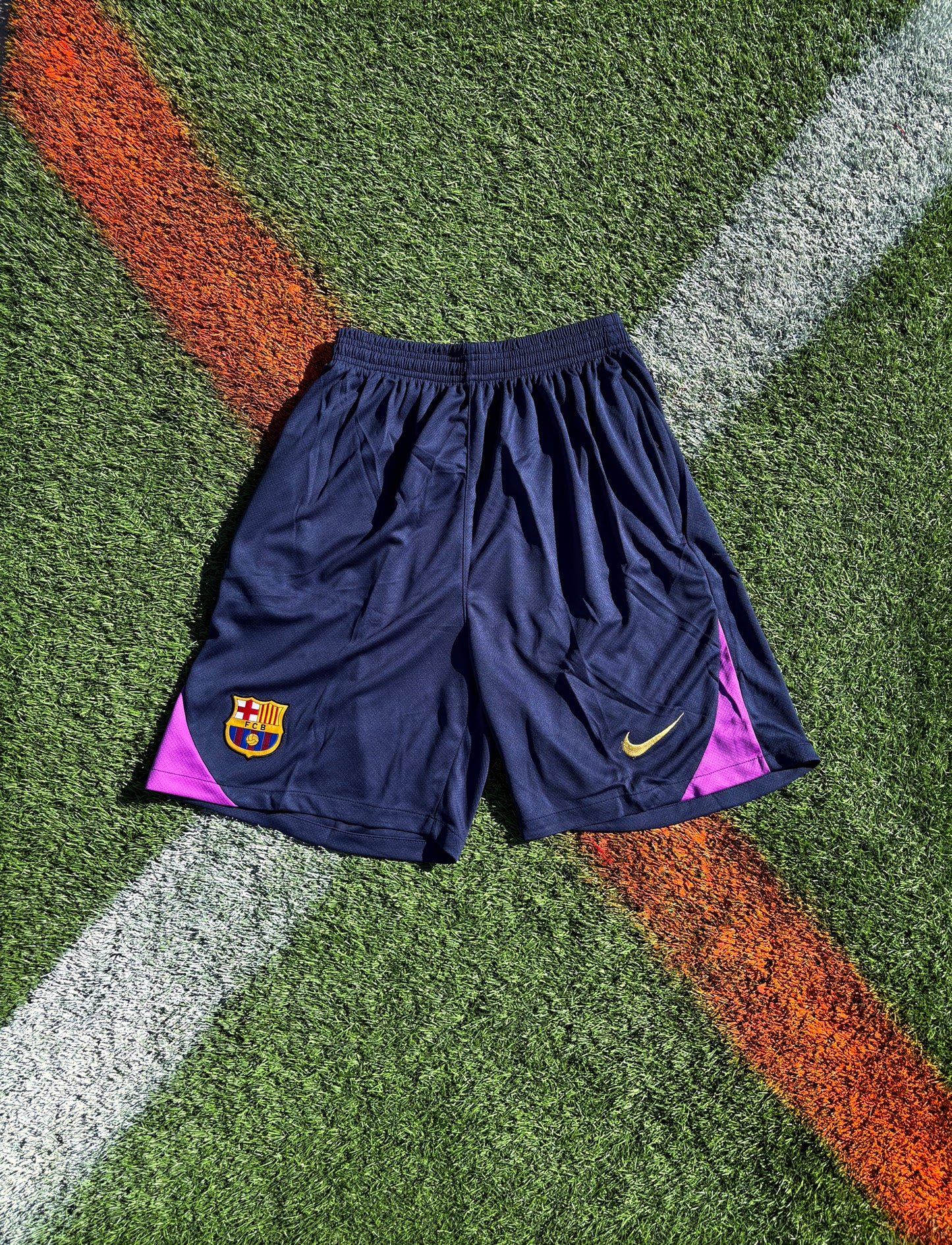 FC Barcelona 2025/26 Purple Training Kit – Nike Performance Set (Top & Shorts)