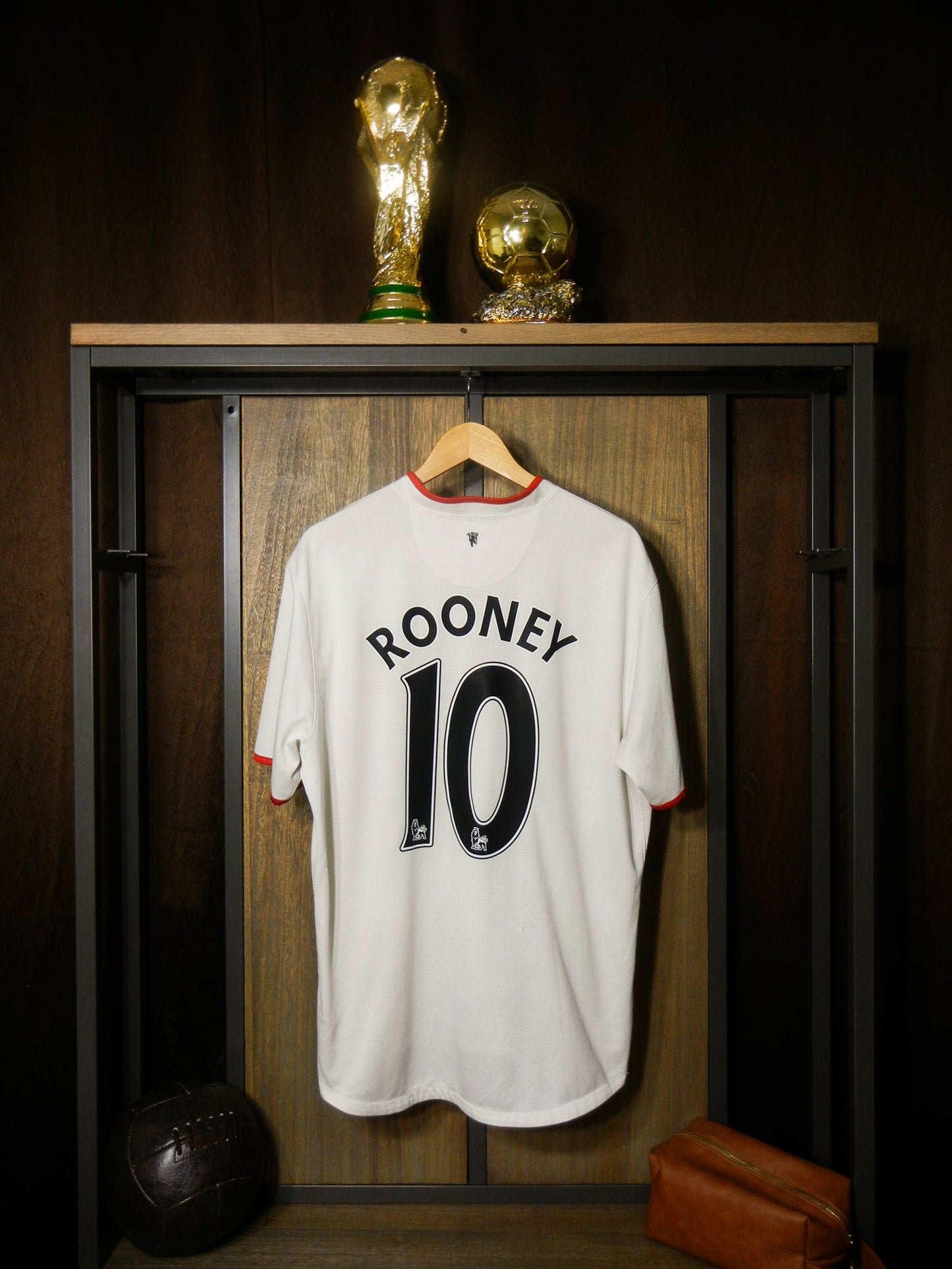Manchester United 2012/13 Away Jersey – Wayne Rooney #10 – Size XL – White Nike Shirt (MPN: 479281-105)