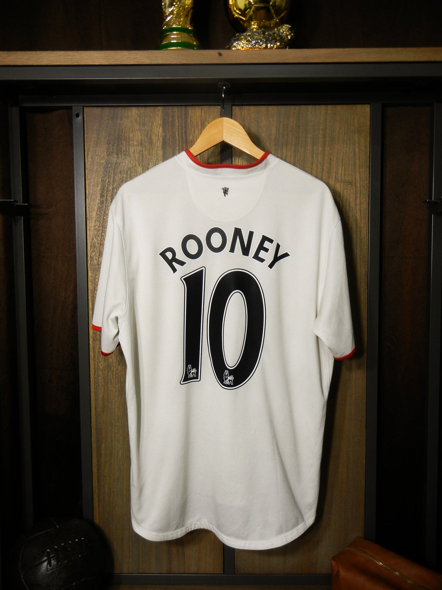 Manchester United 2012/13 Away Jersey – Wayne Rooney #10 – Size XL – White Nike Shirt (MPN: 479281-105)