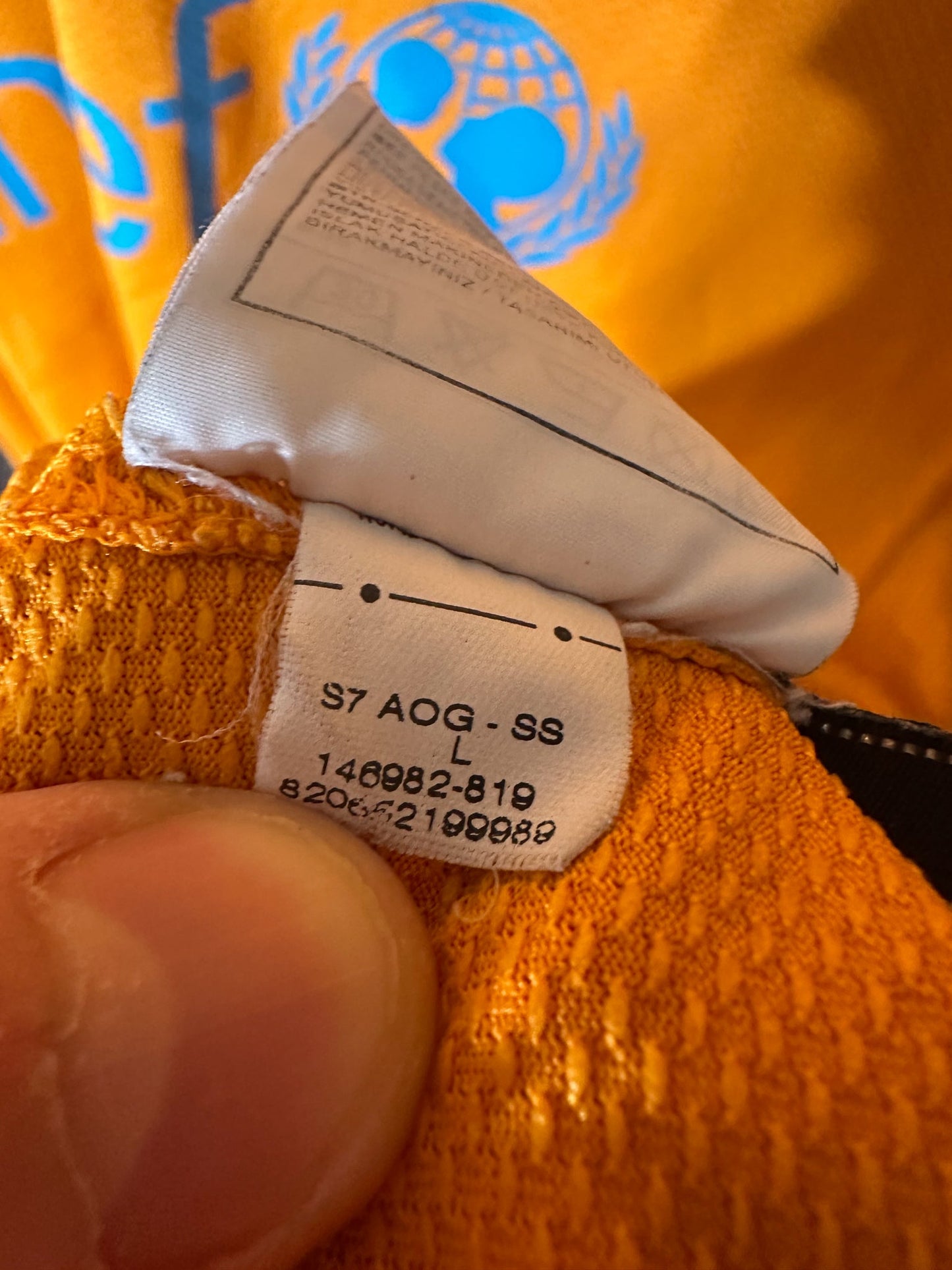 Barcelona 2006/2008 Away Jersey – Lionel Messi #19 – Size L – Orange Nike Shirt (MPN: 146982-819)