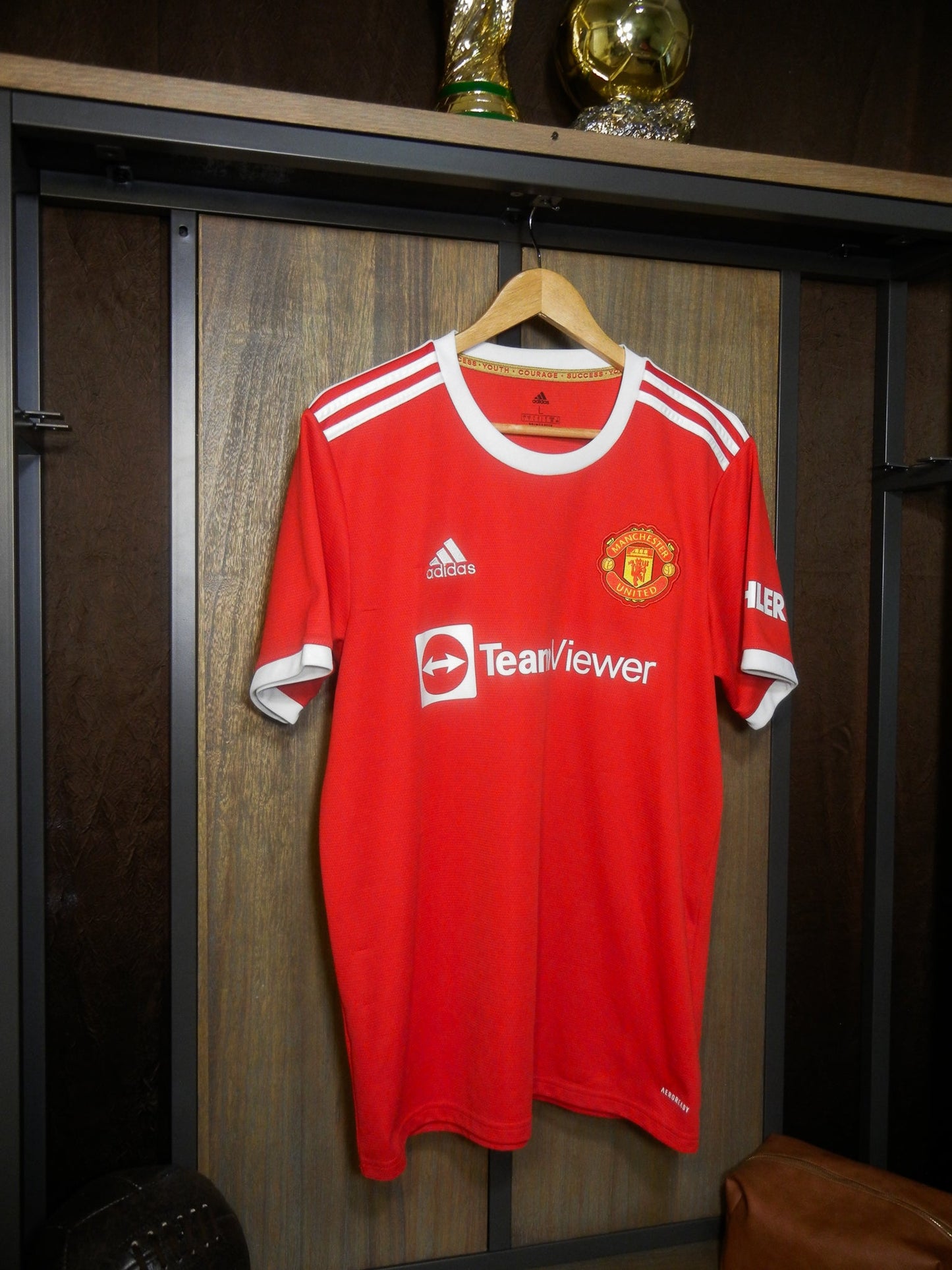 Manchester United 2021/22 Home Jersey – Cristiano Ronaldo #7 – Large – Red Adidas Shirt (MPN: H31447)