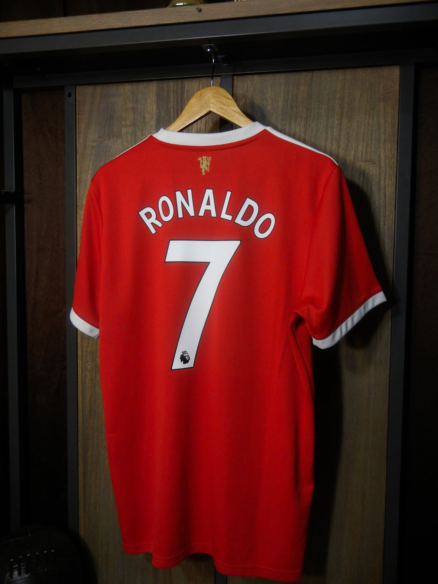 Manchester United 2021/22 Home Jersey – Cristiano Ronaldo #7 – Large – Red Adidas Shirt (MPN: H31447)