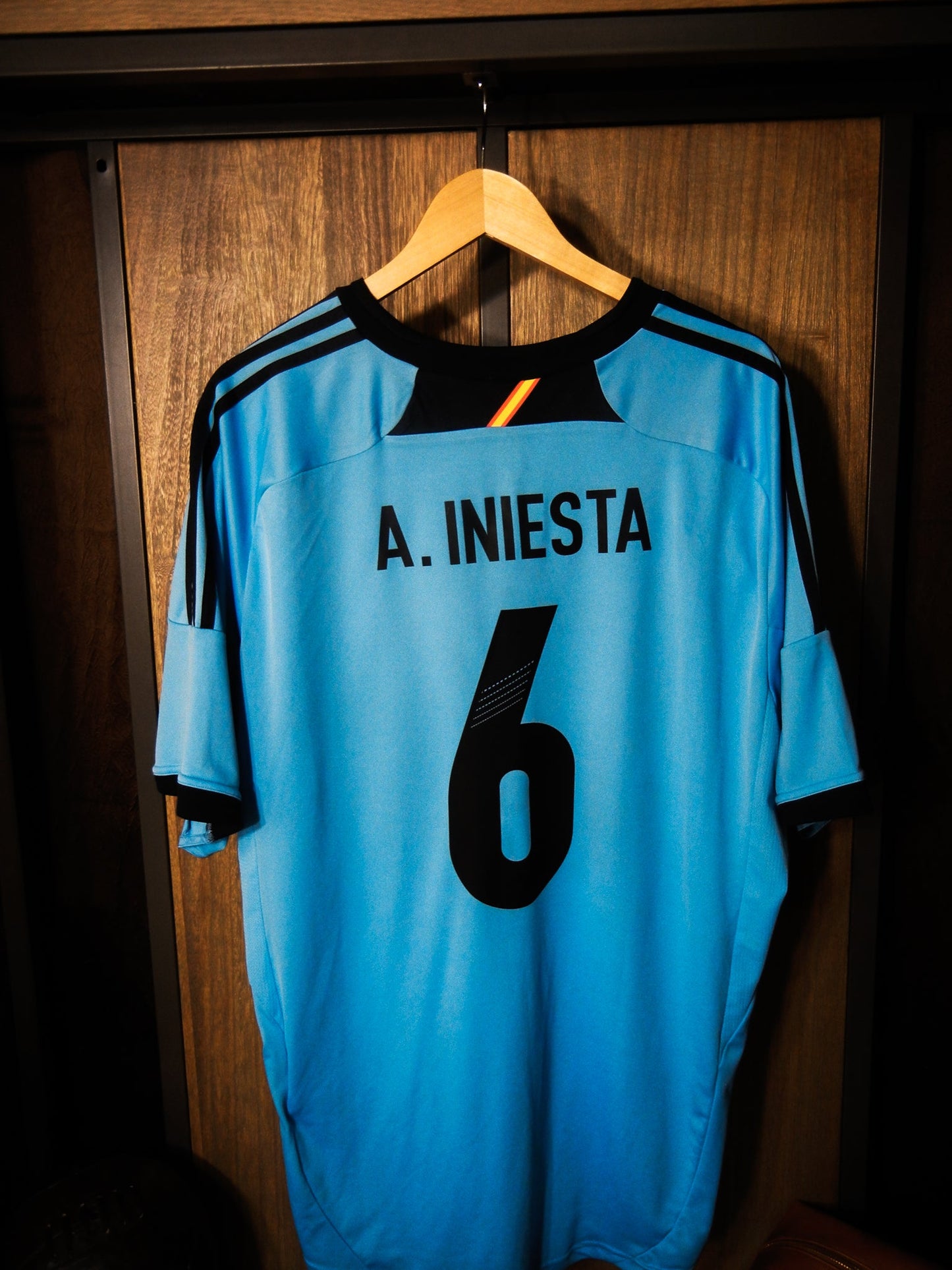 Spain 2012–2014 Away Jersey – Andrés Iniesta #6 – XXL – Baby Blue Adidas Shirt (MPN: X11346)