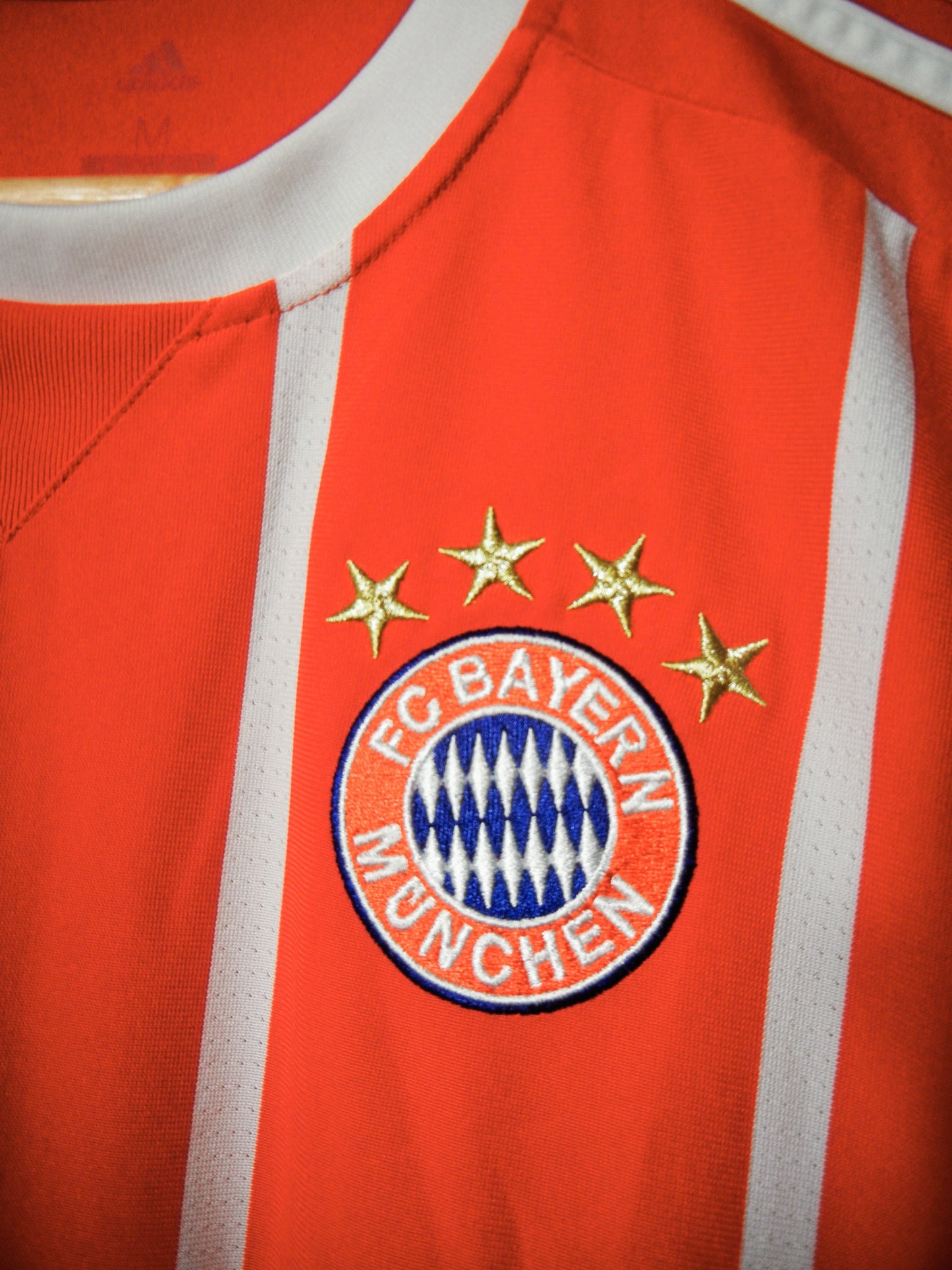 Bayern Munich 2017/18 Home Jersey – Lewandowski #9 – Medium – Red Adidas Shirt (MPN: AZ7961)