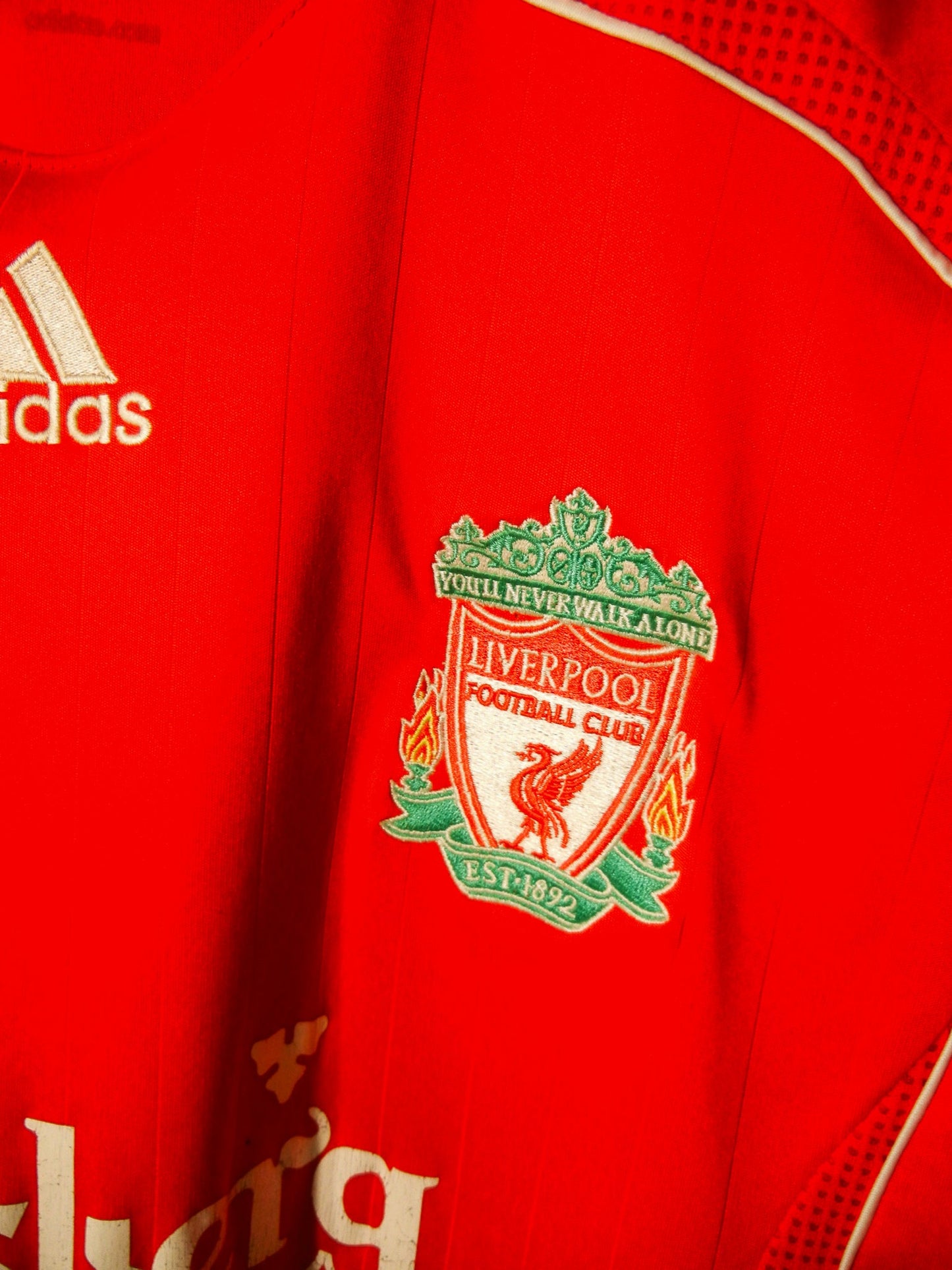 Liverpool 2006–2008 Home Jersey – Steven Gerrard #8 – L – Red Adidas Shirt (MPN: 053327)
