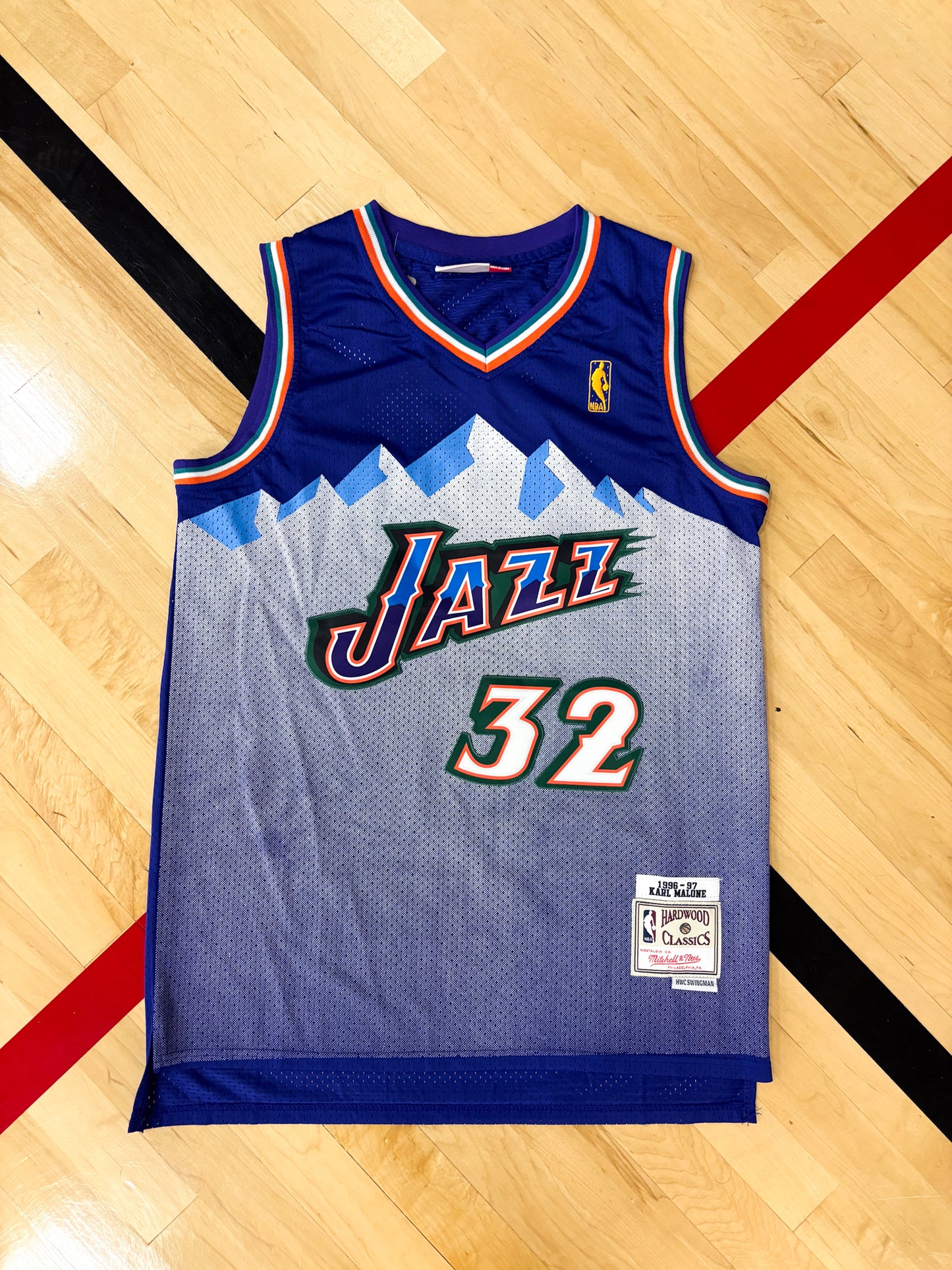 Utah Jazz 1996–1997 John Stockton #12 Vintage NBA Jersey – Mountain Skyline Classic