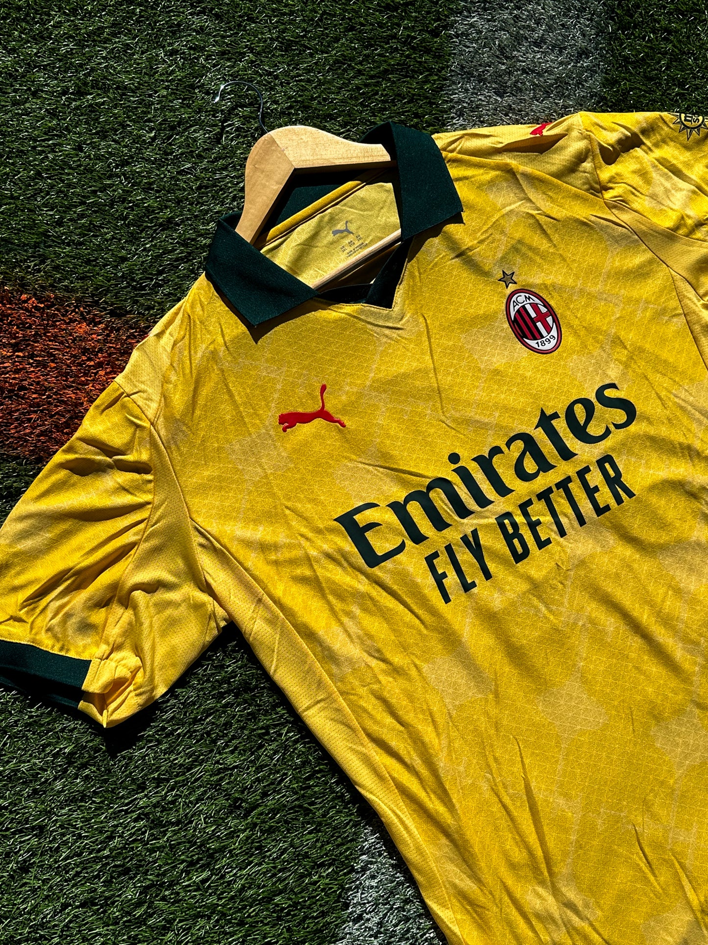 AC Milan 2025/2026 Third Jersey – Modrić 14 Yellow Edition Vintage-Inspired Alternate Kit