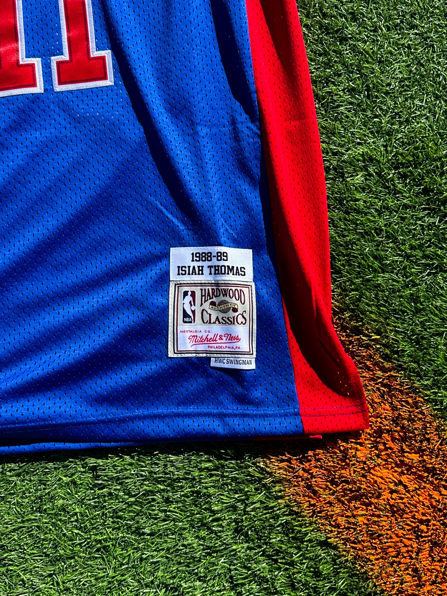 Detroit Pistons 1998/1999 Hardwood Classics Jersey – Isiah Thomas Vintage NBA Edition