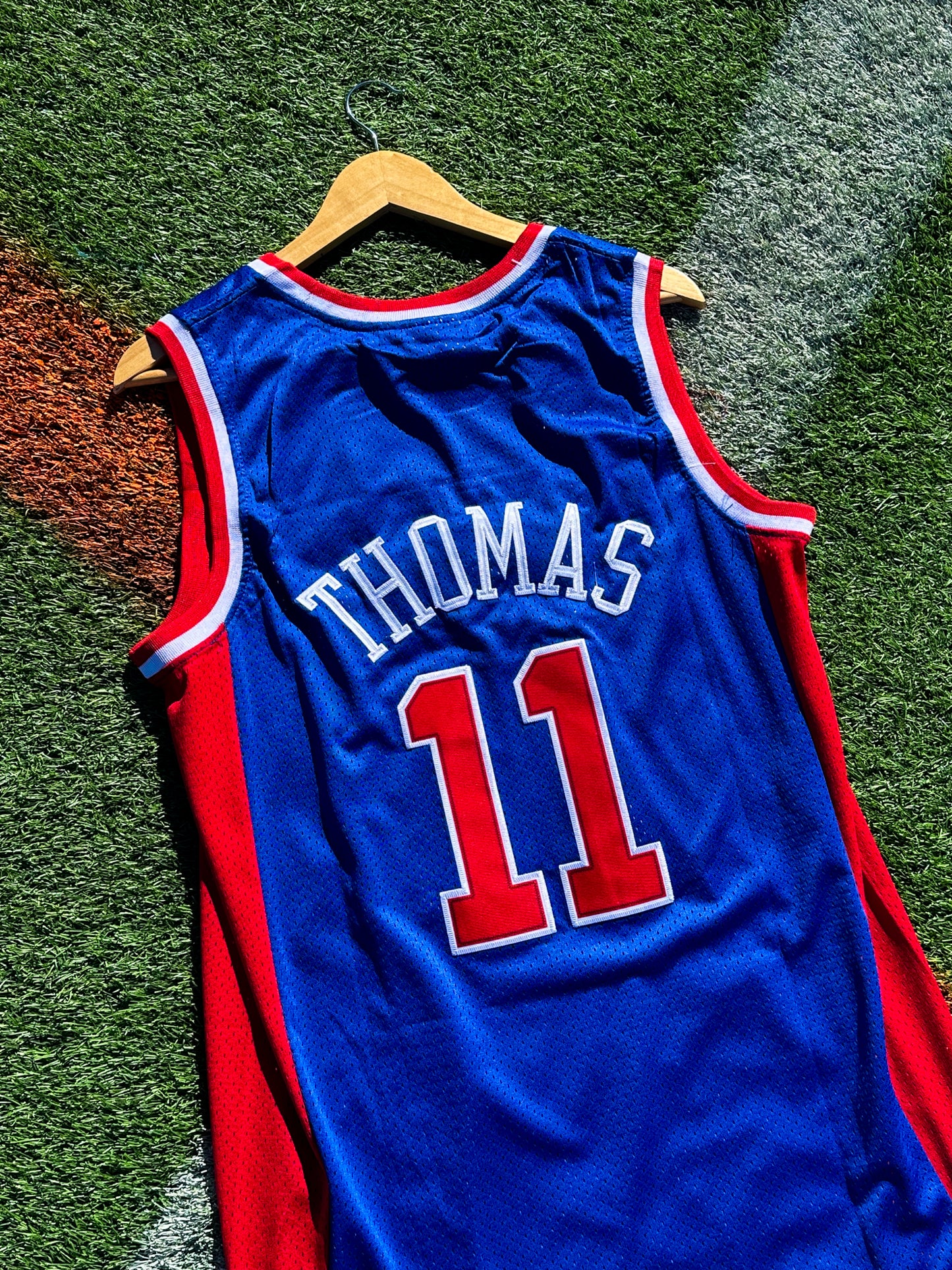 Detroit Pistons 1998/1999 Hardwood Classics Jersey – Isiah Thomas Vintage NBA Edition