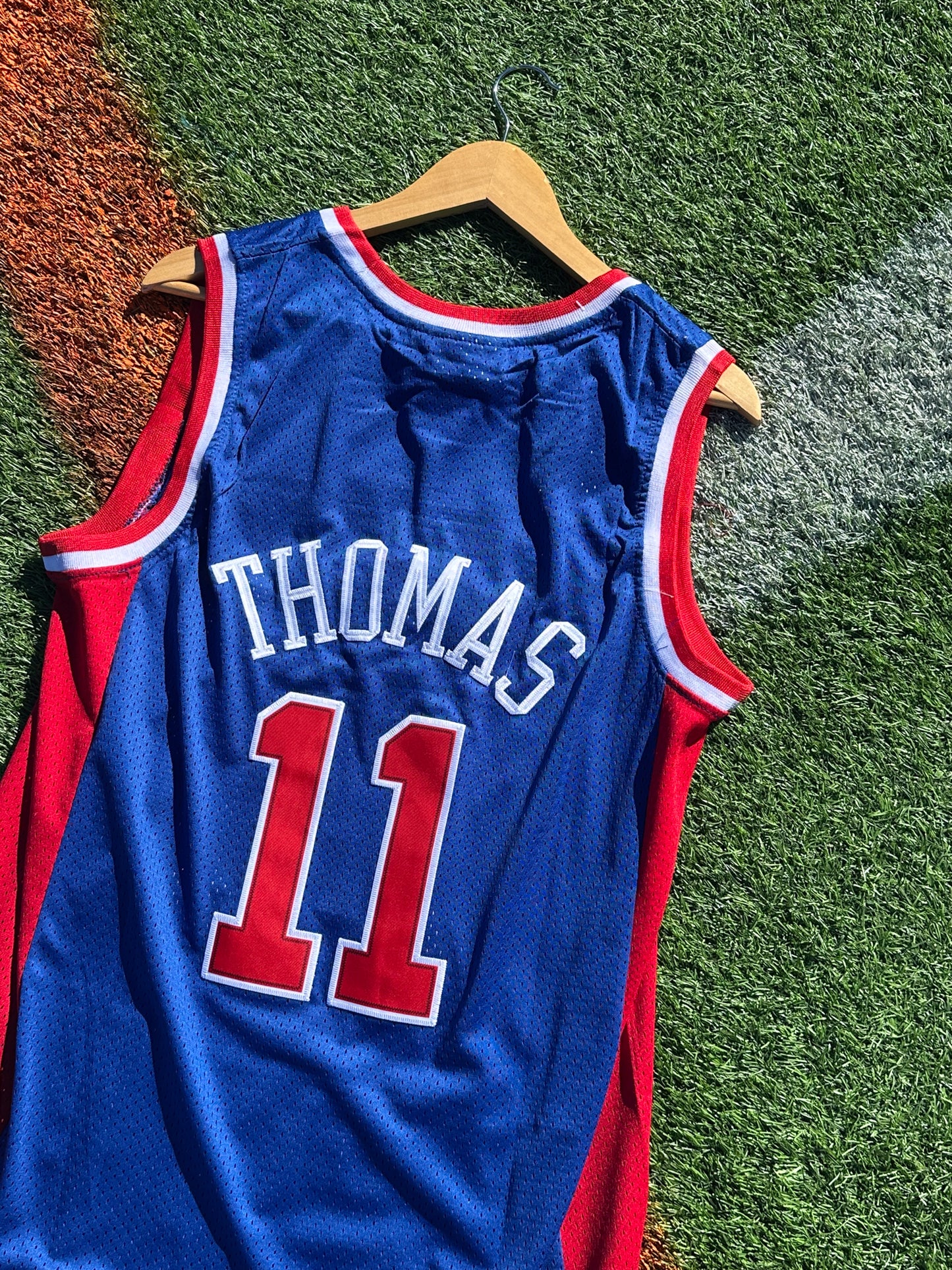 Detroit Pistons 1998/1999 Hardwood Classics Jersey – Isiah Thomas Vintage NBA Edition